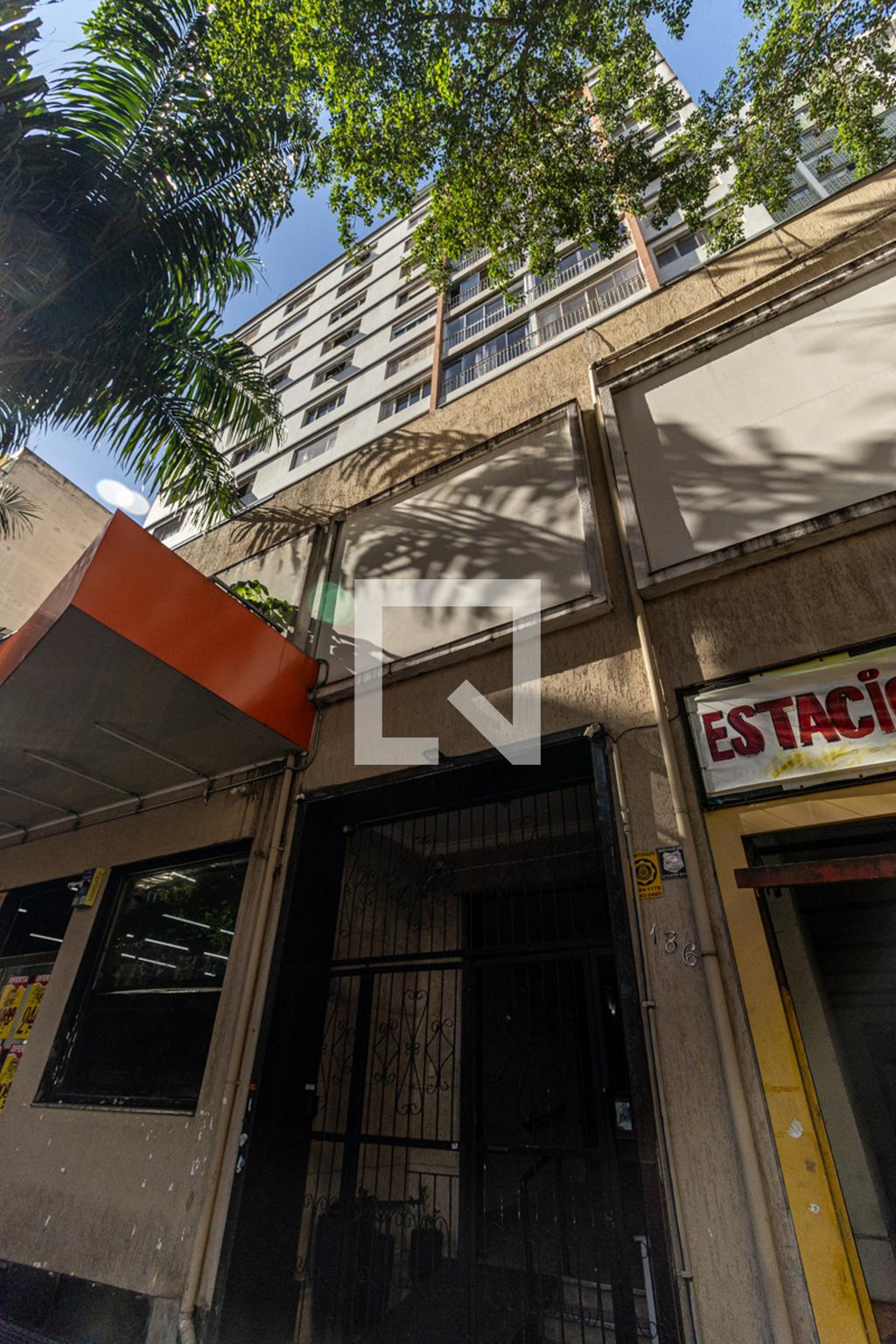 Fachada Edifício PERVAL