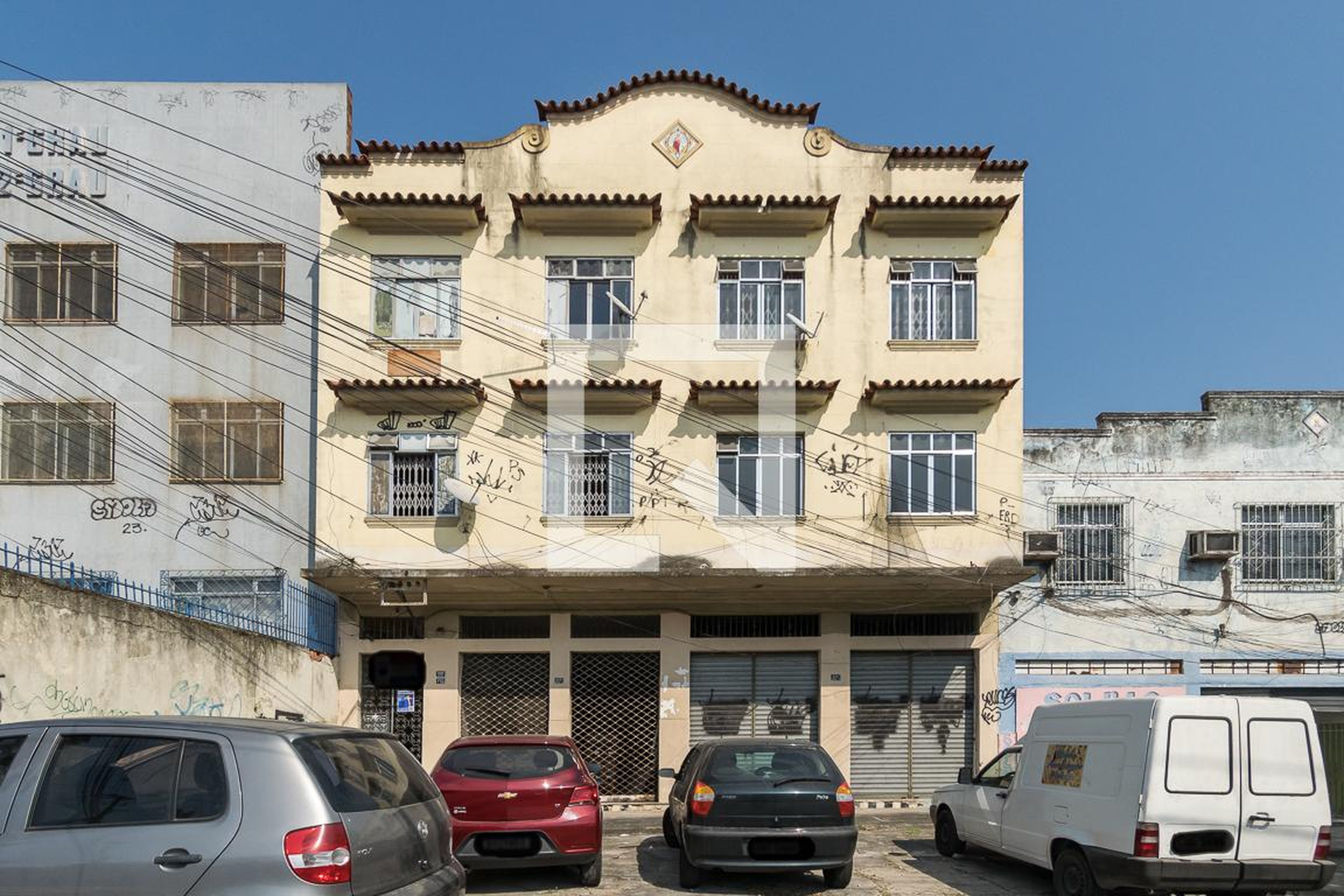 Fachada do Prédio Condomínio em Rua Bulhões Marcial, 155