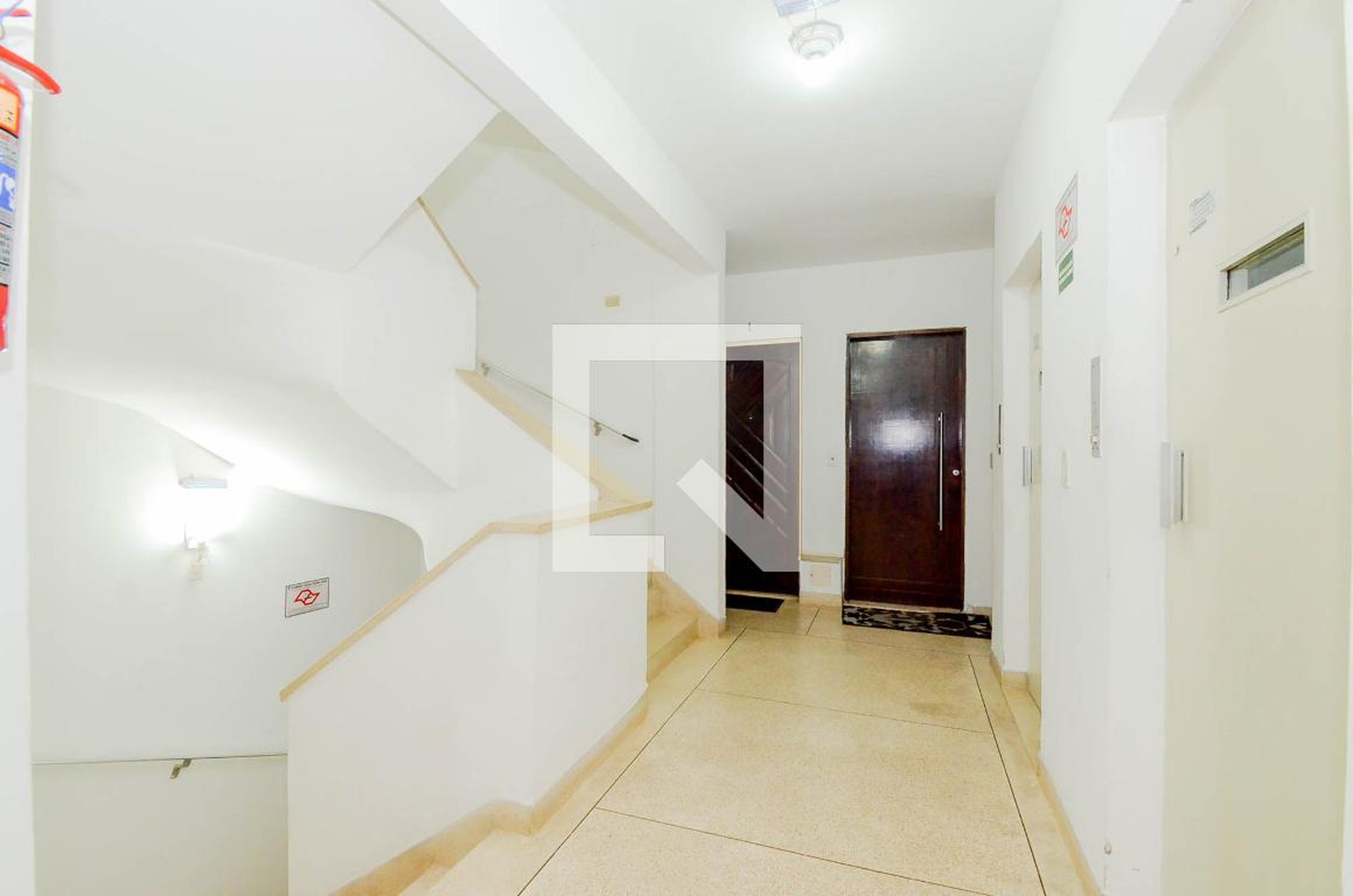 Hall de Entrada - Cravina