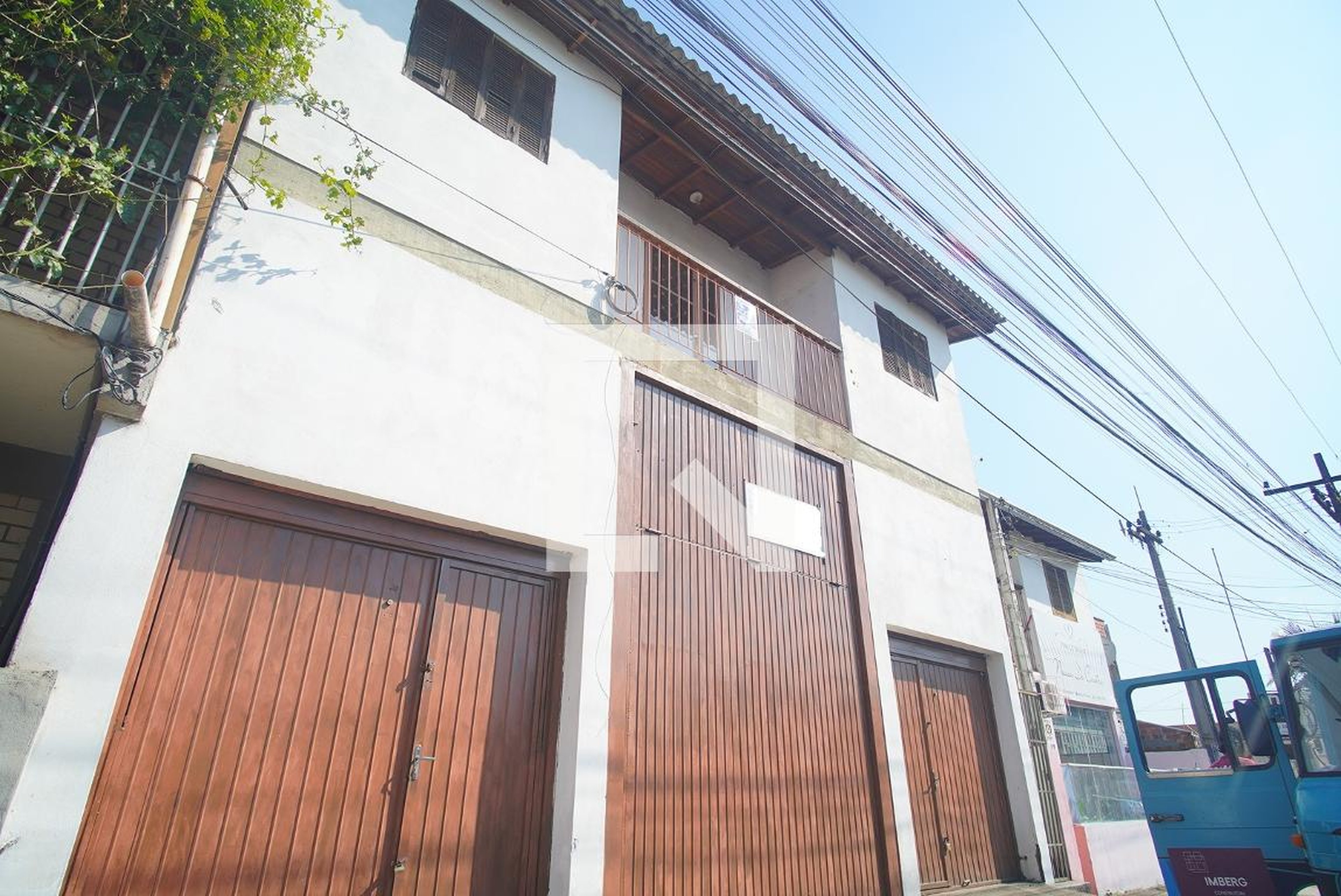 Fachada Condomínio em Rua Nicolae Vasilescu, 12