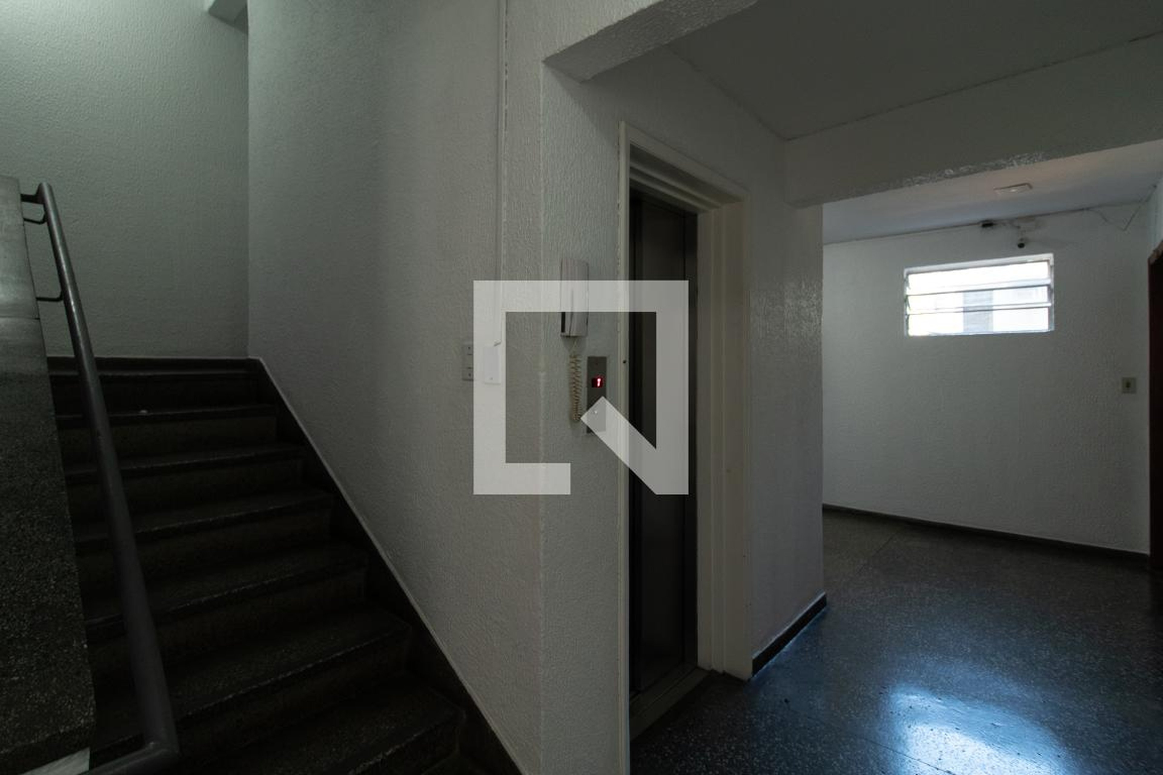 Elevador - Jardim Albion