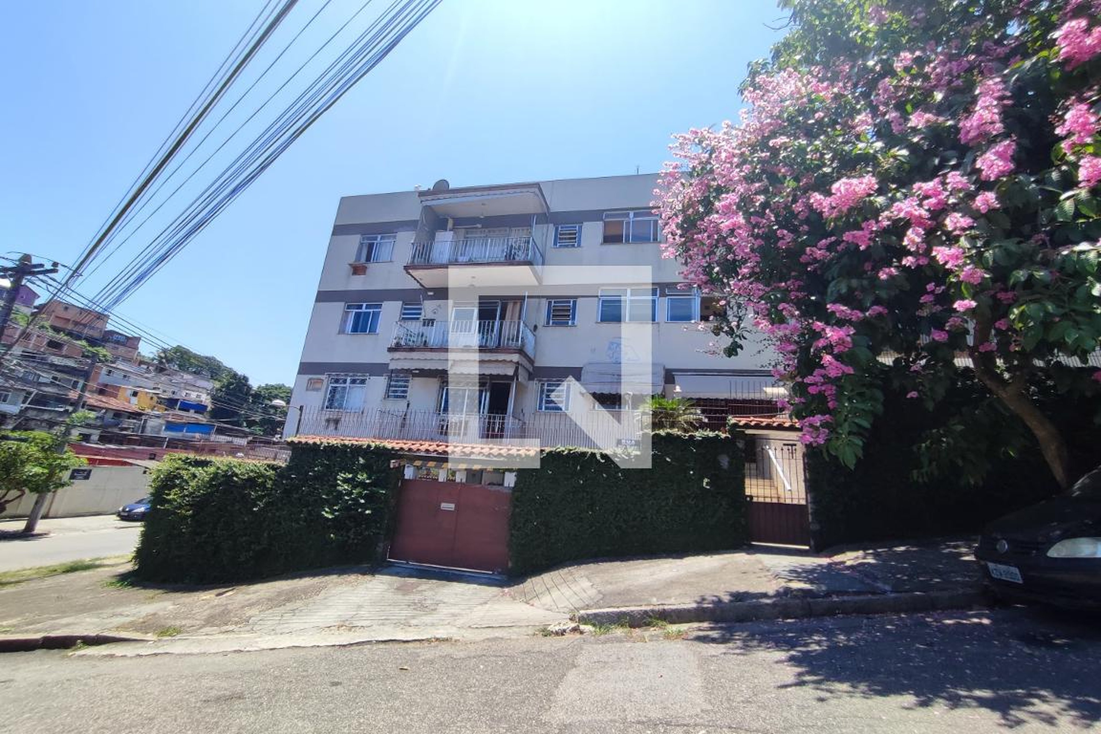 Fachada Condomínio Aveirense