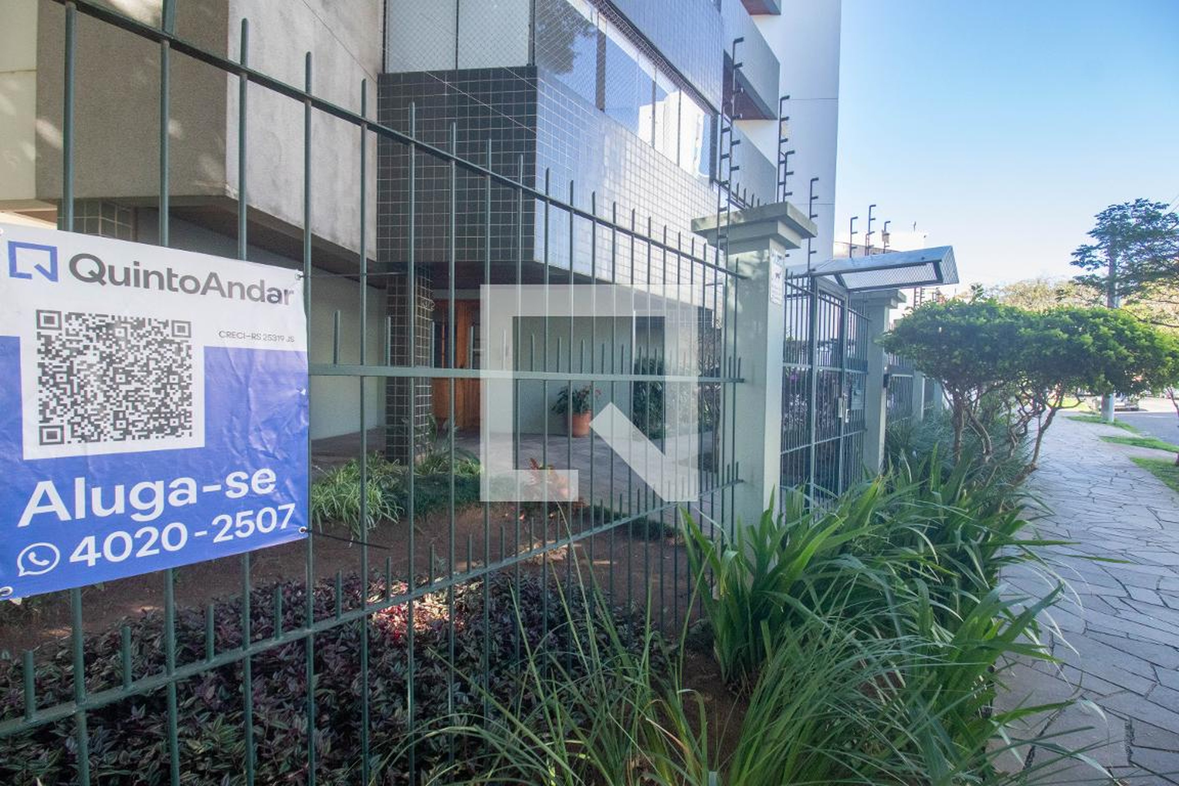 Fachada Condomínio em Rua Dona Eugênia, 372