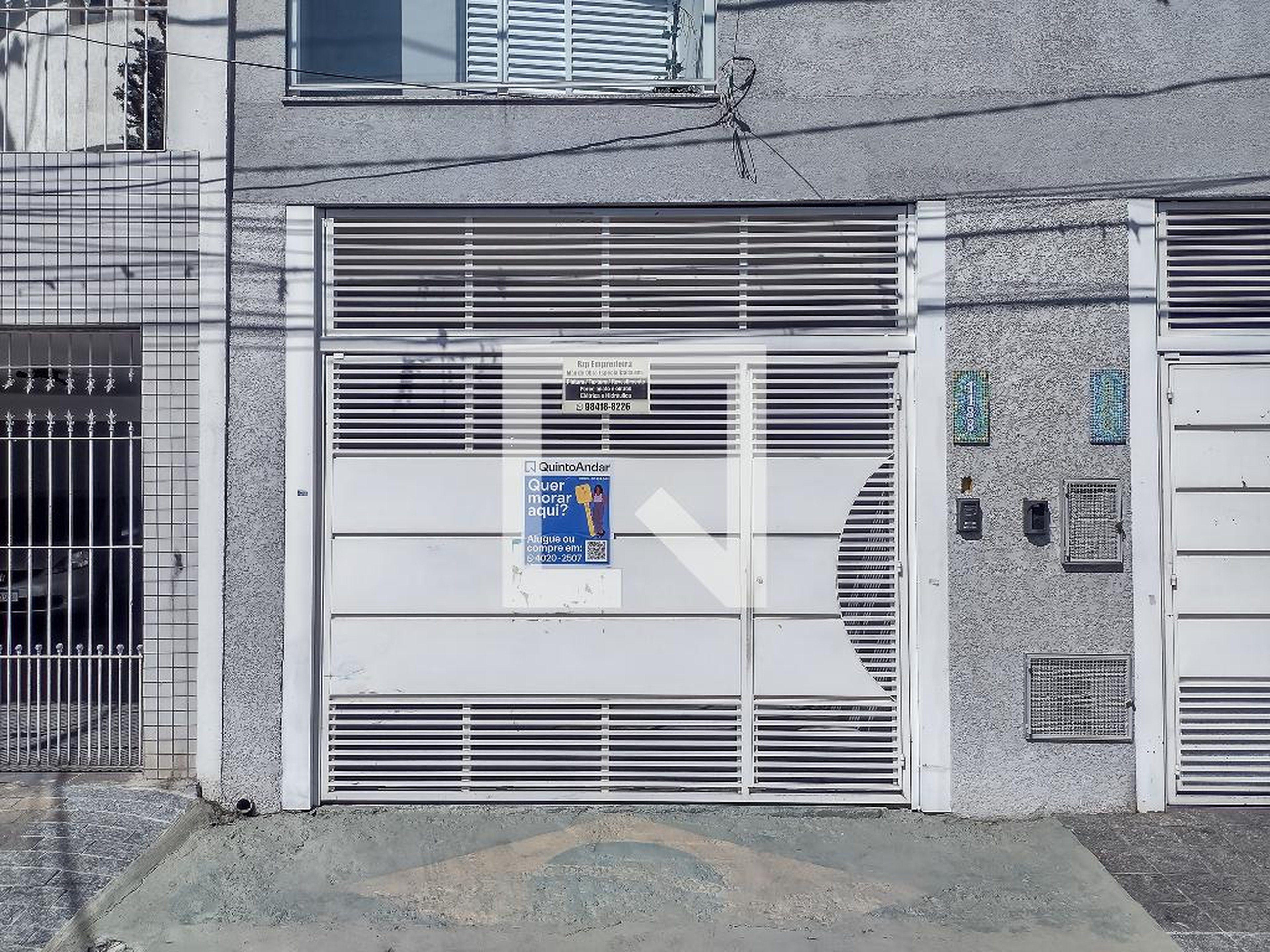 Fachada Condomínio em Avenida Boschetti, 1188