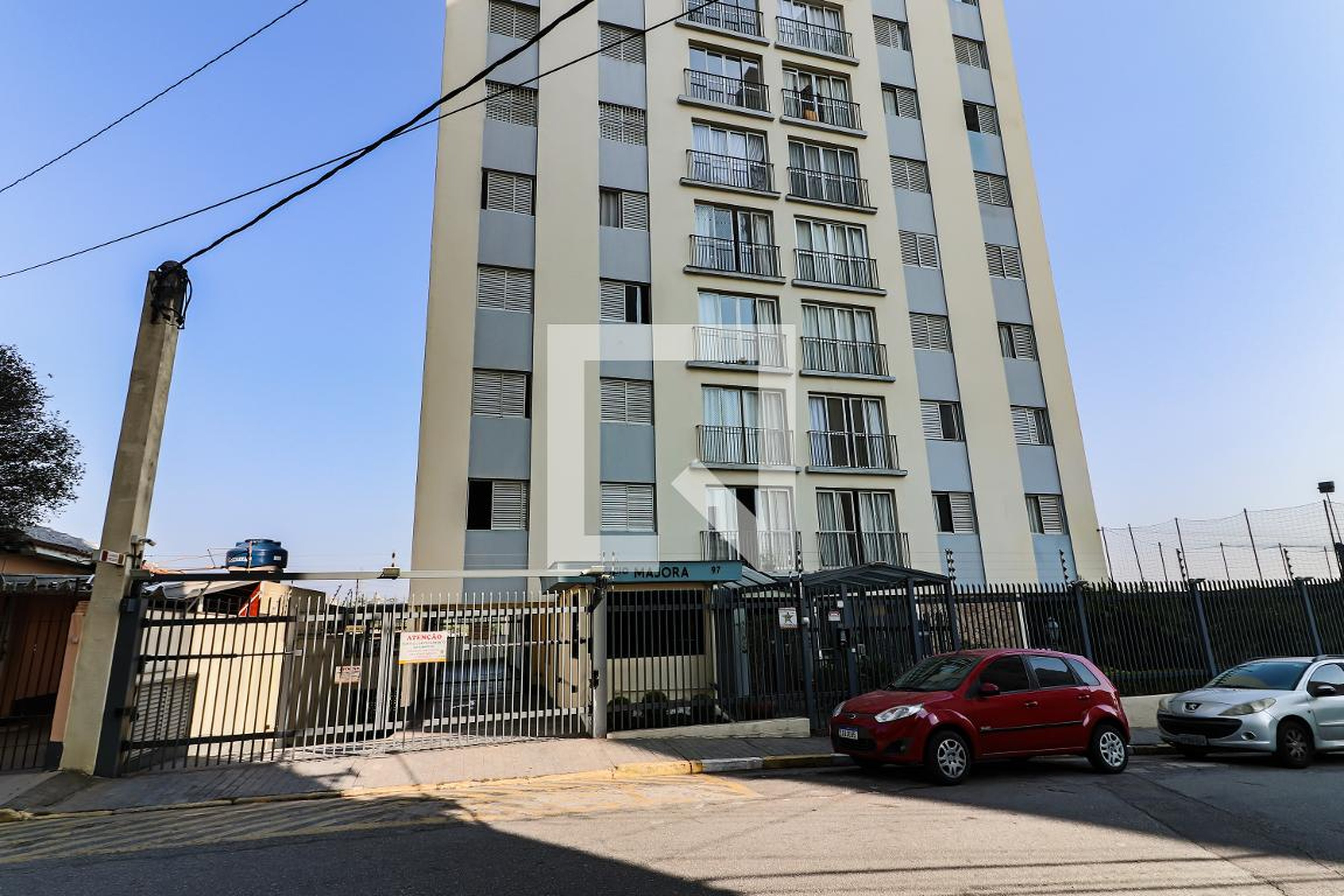 Fachada do Condomínio Condomínio Majora