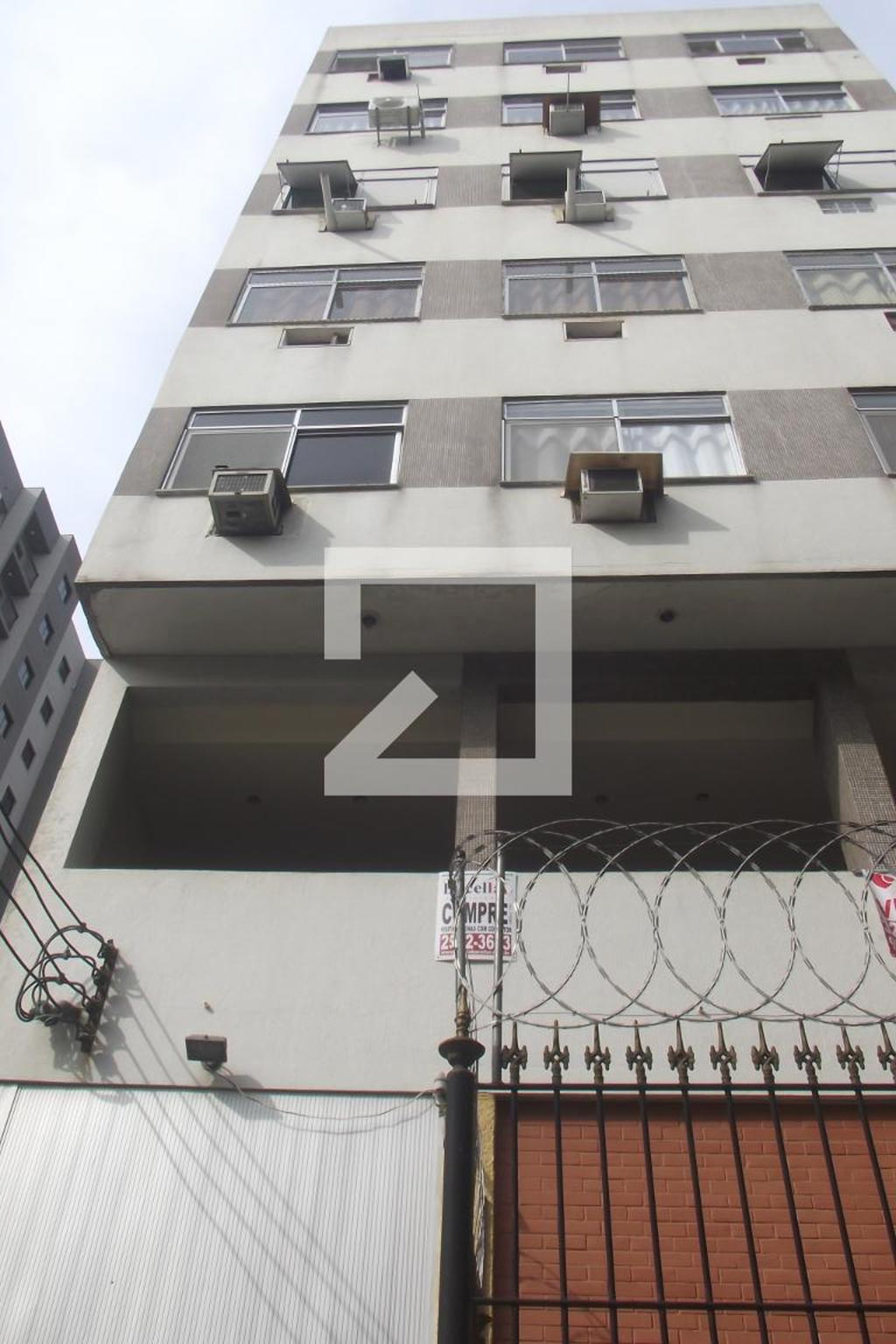 Fachada Edifício Menezes Vieira