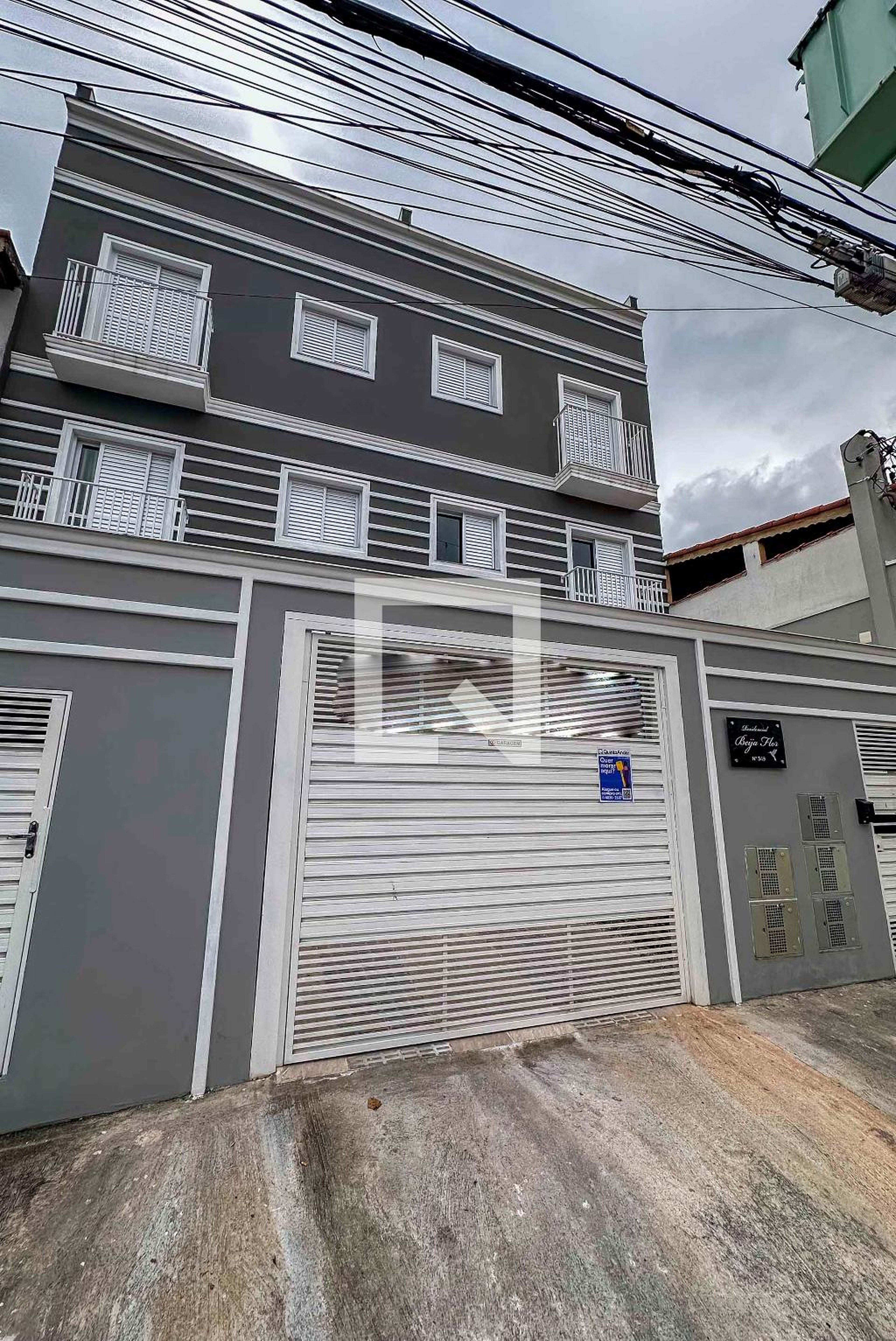 Fachada Condomínio em Rua Tomás de Carvalho, 349