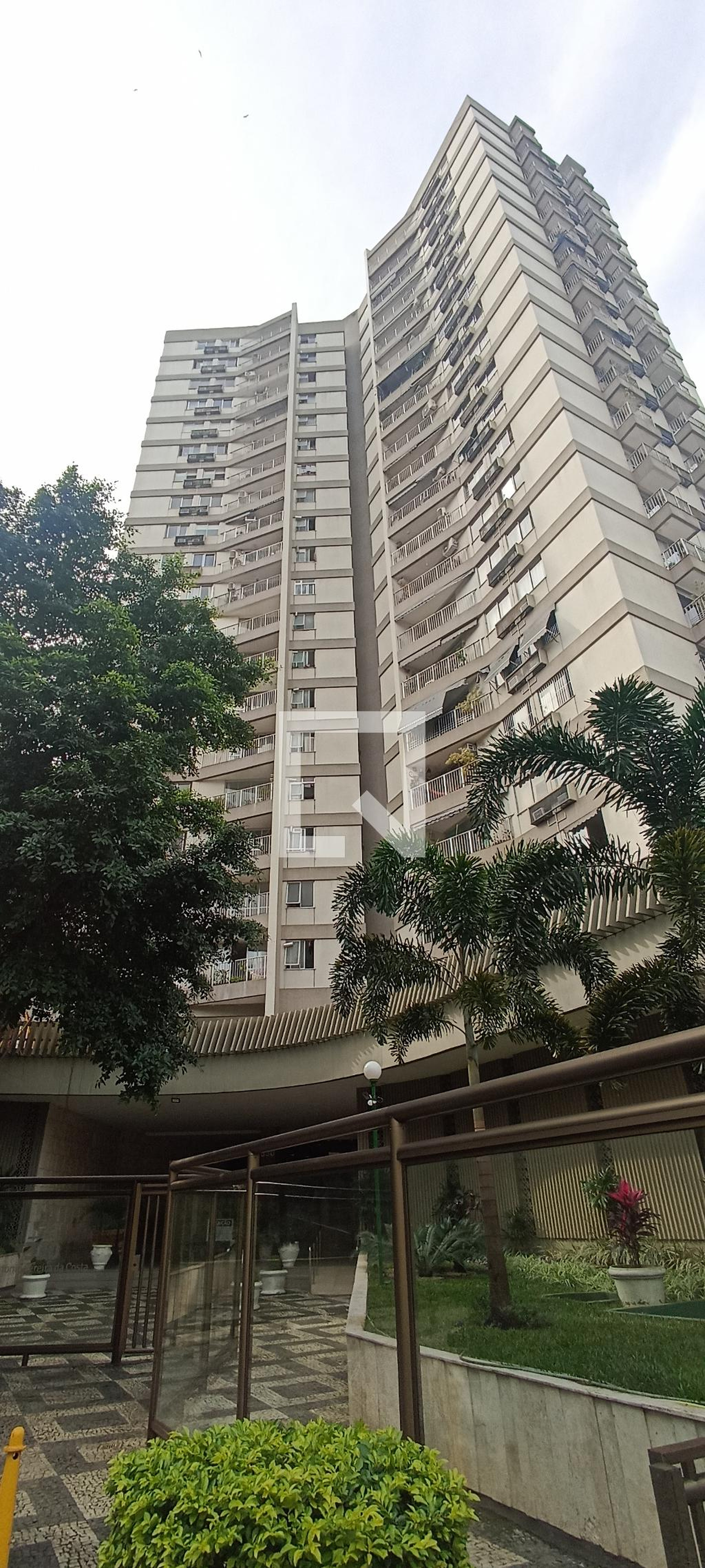 Entrada - Edifício Antônio Pereira da Costa