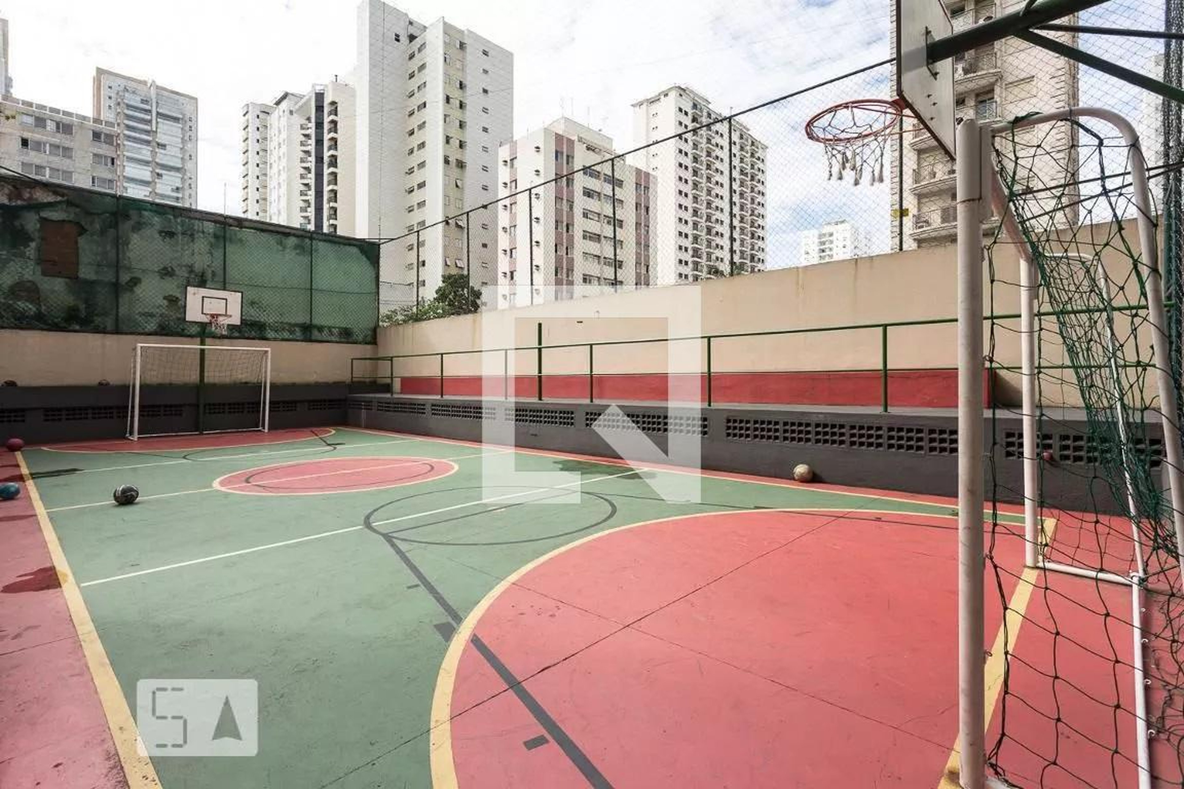 Quadra Esportiva - Rio Mira