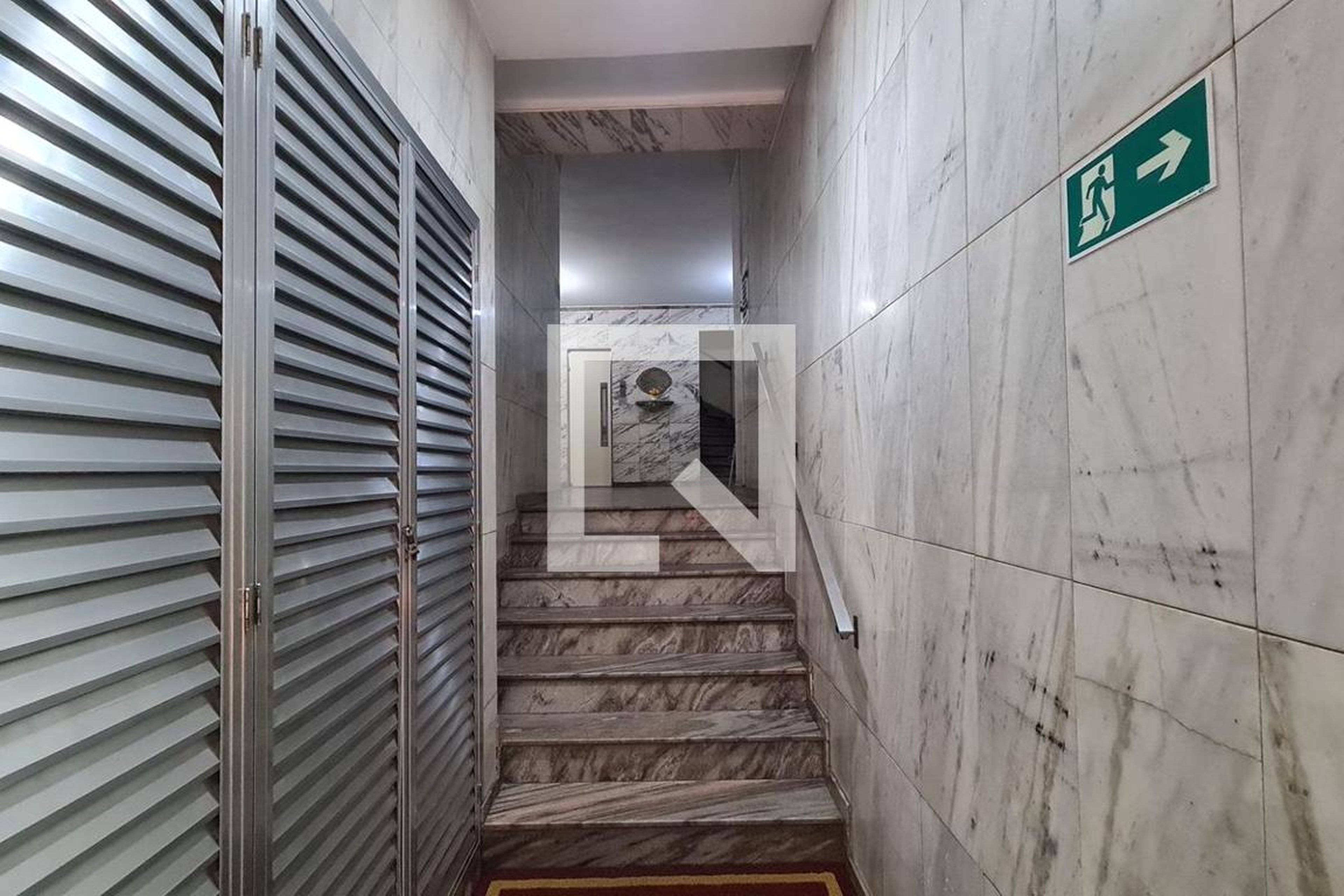 Hall de Entrada - Cora