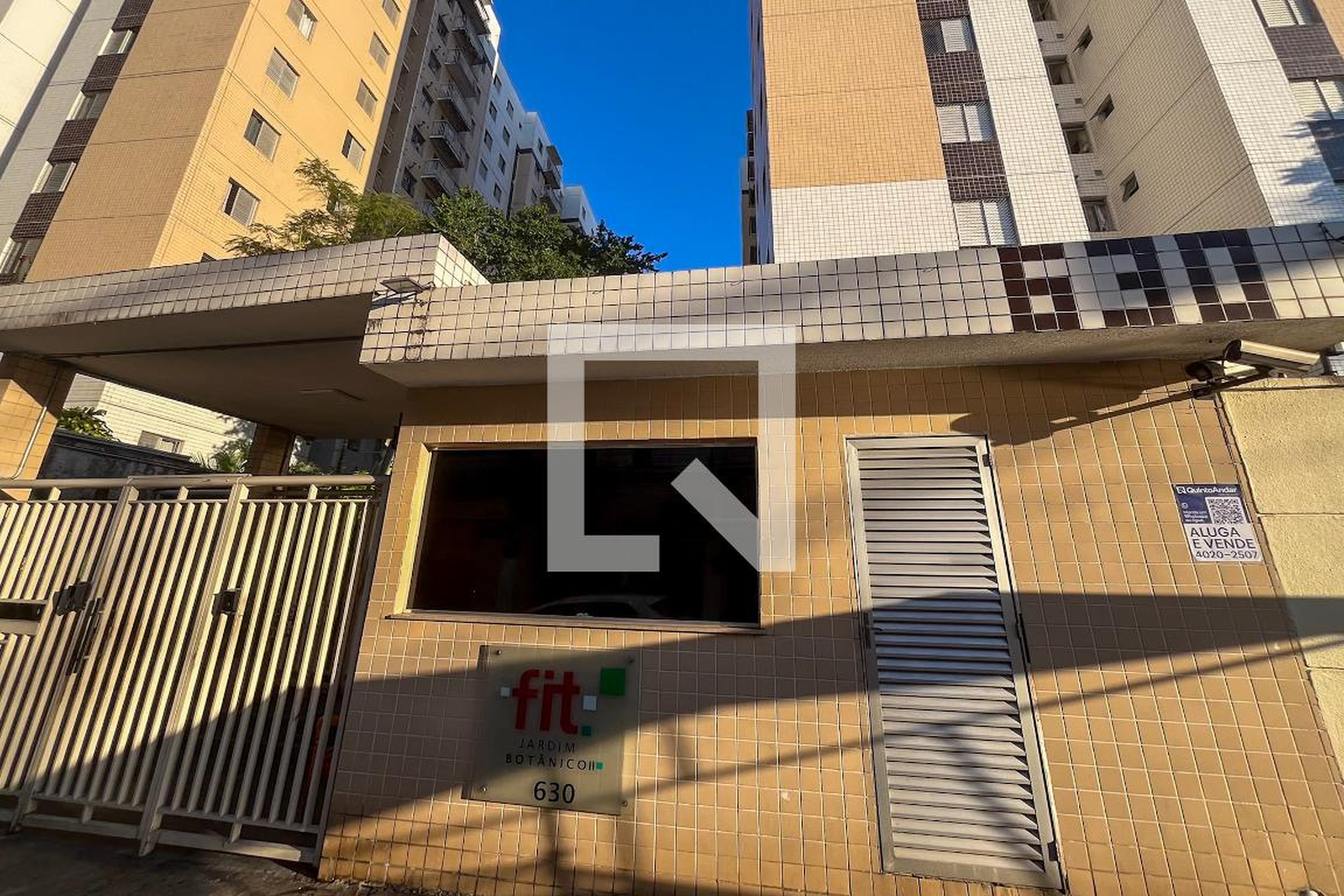 Fachada Condomínio FIT Jardim Botânico I