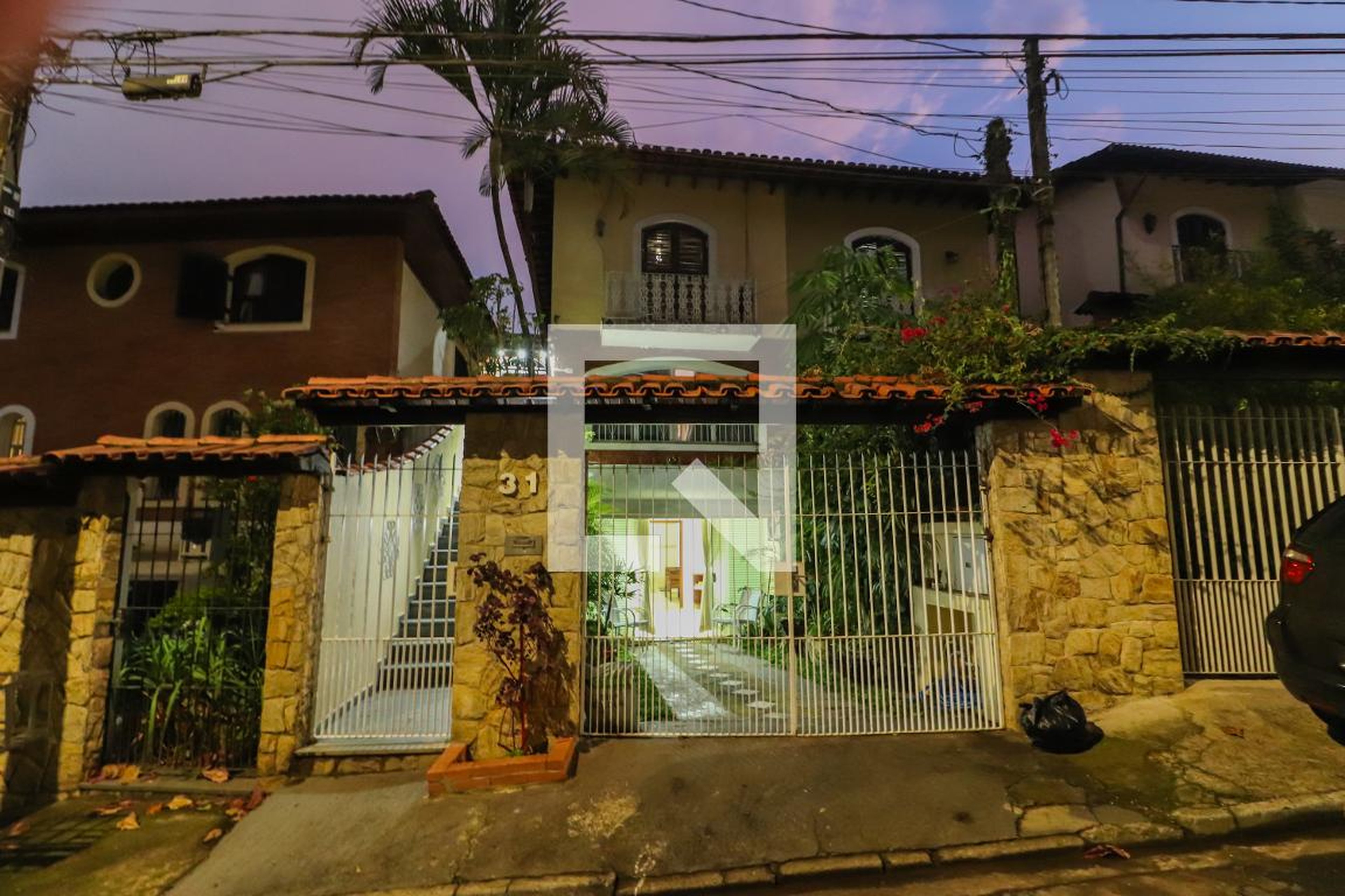 Fachada Condomínio em Rua Professor Fausto Guerner, 31