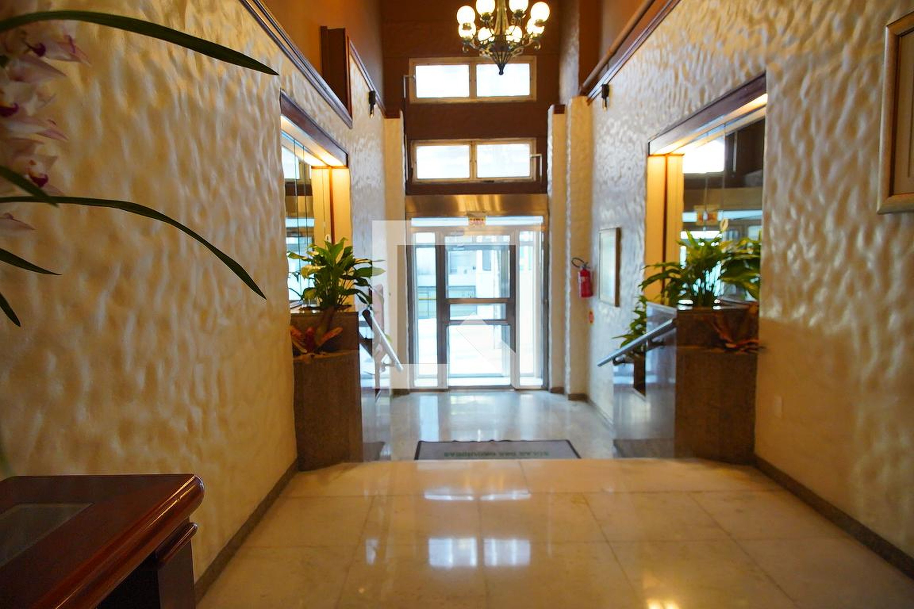 Hall de entrada - Edifício Solar das Orquídeas