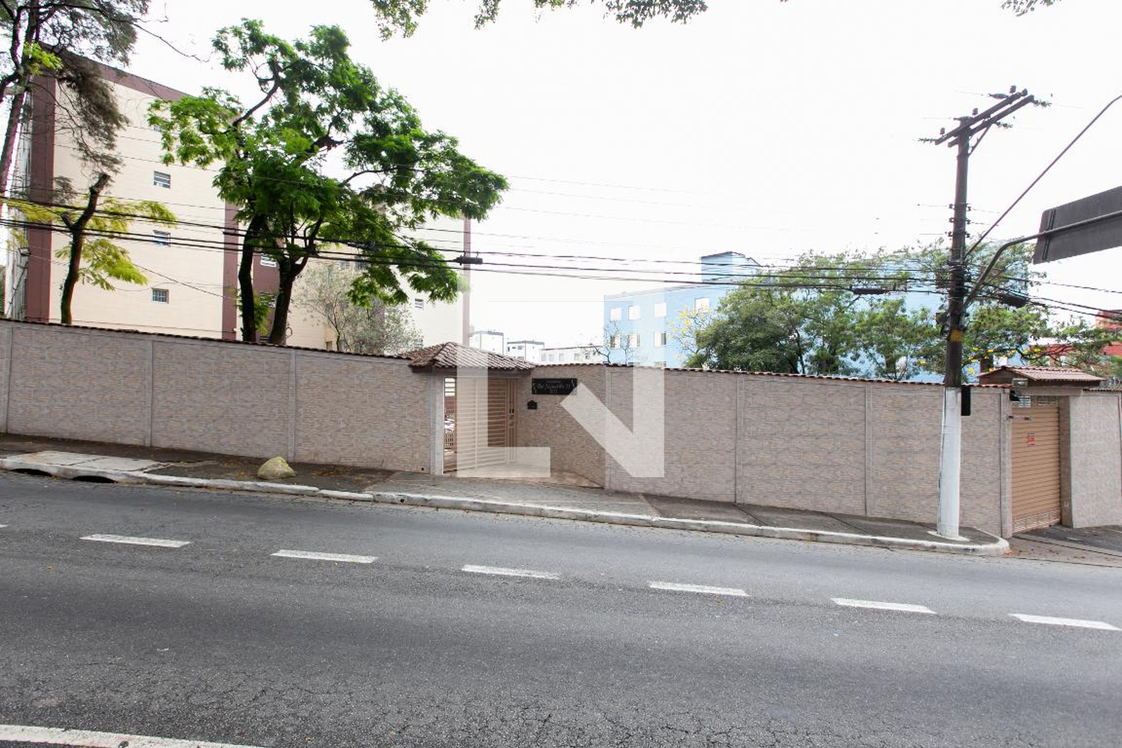 Fachada do Condomínio Condomínio em Avenida Professor João Batista Conti, 1028