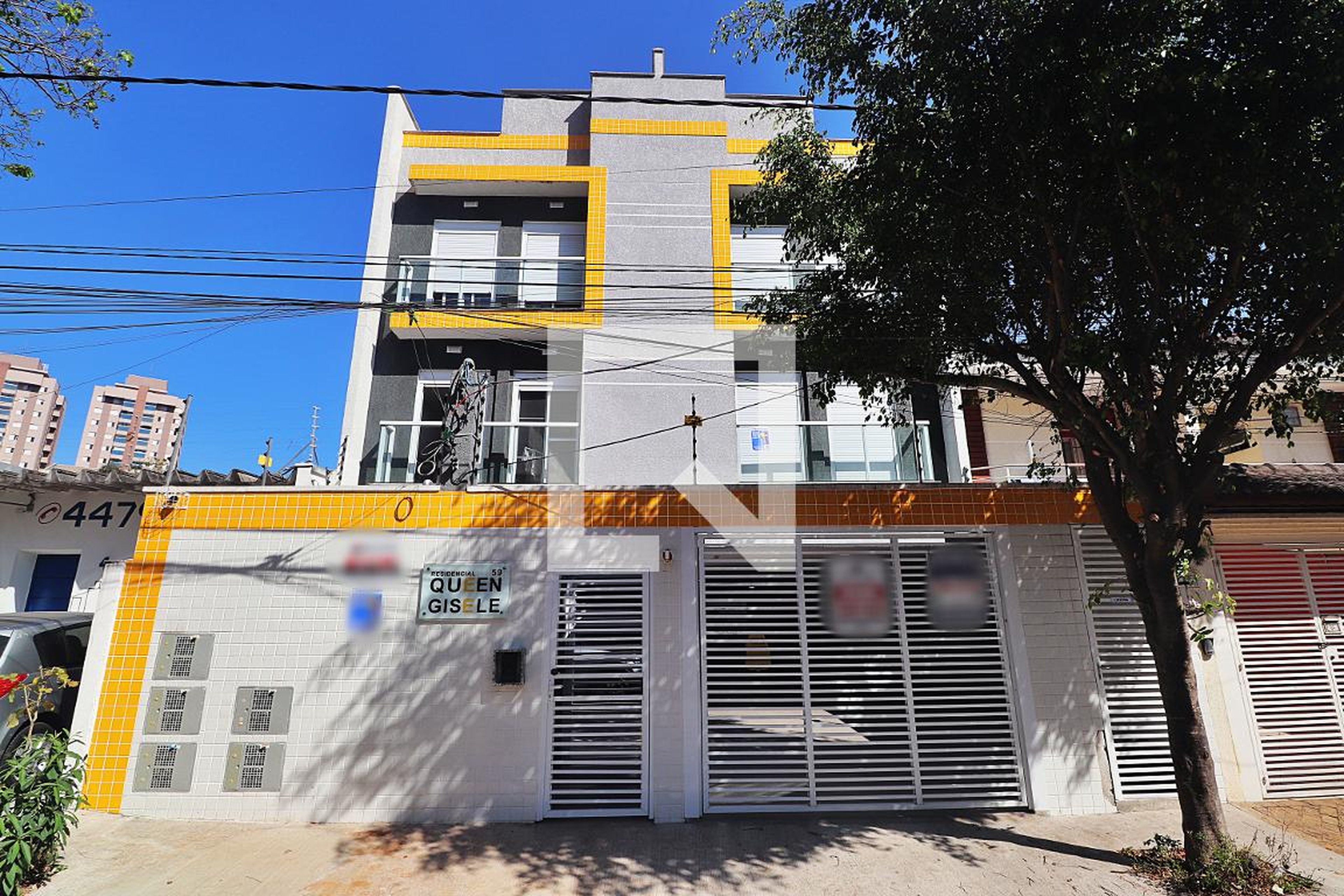 Fachada Residencial Queen Gisele