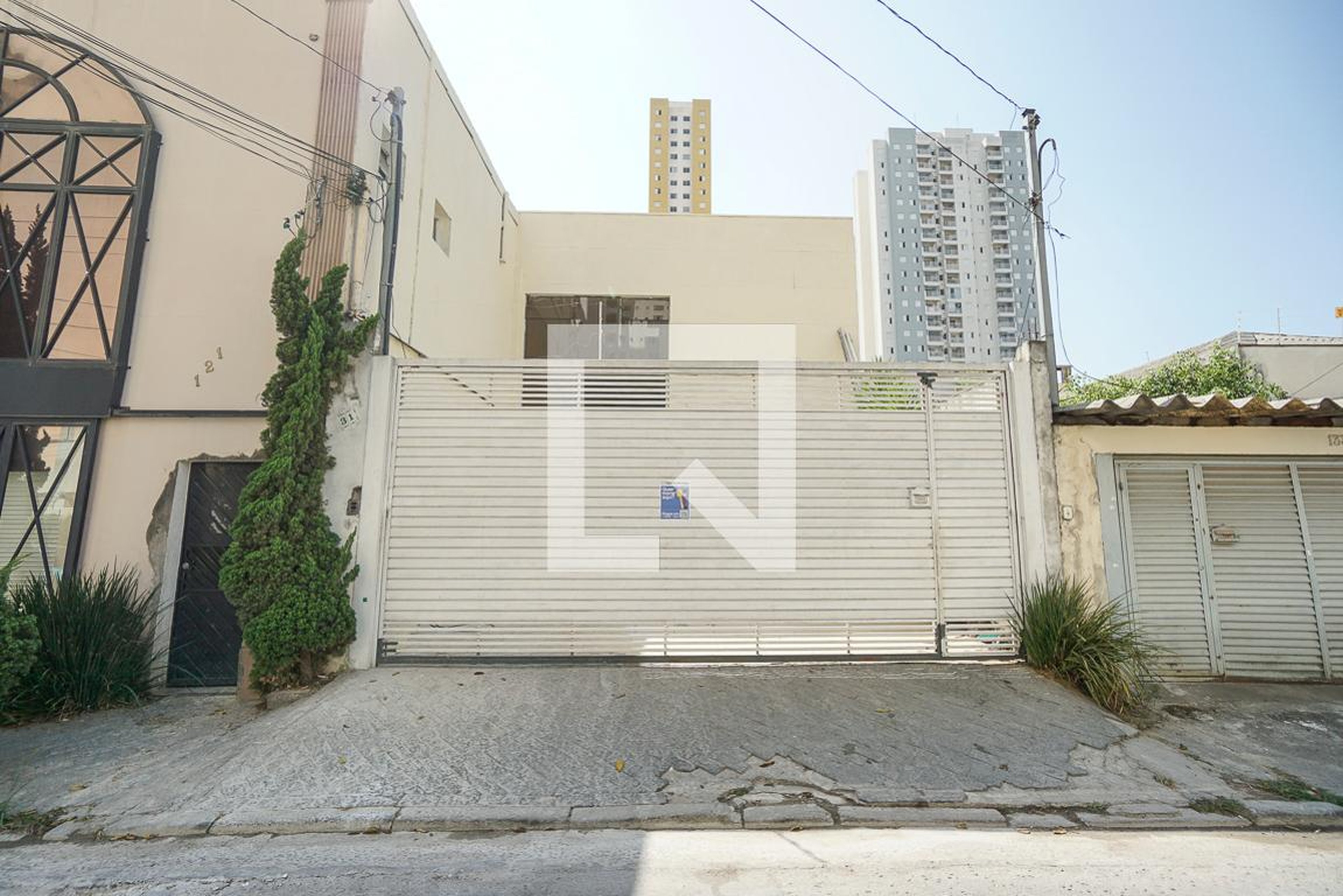 Fachada Condomínio em Rua Santa Teresinha, 121