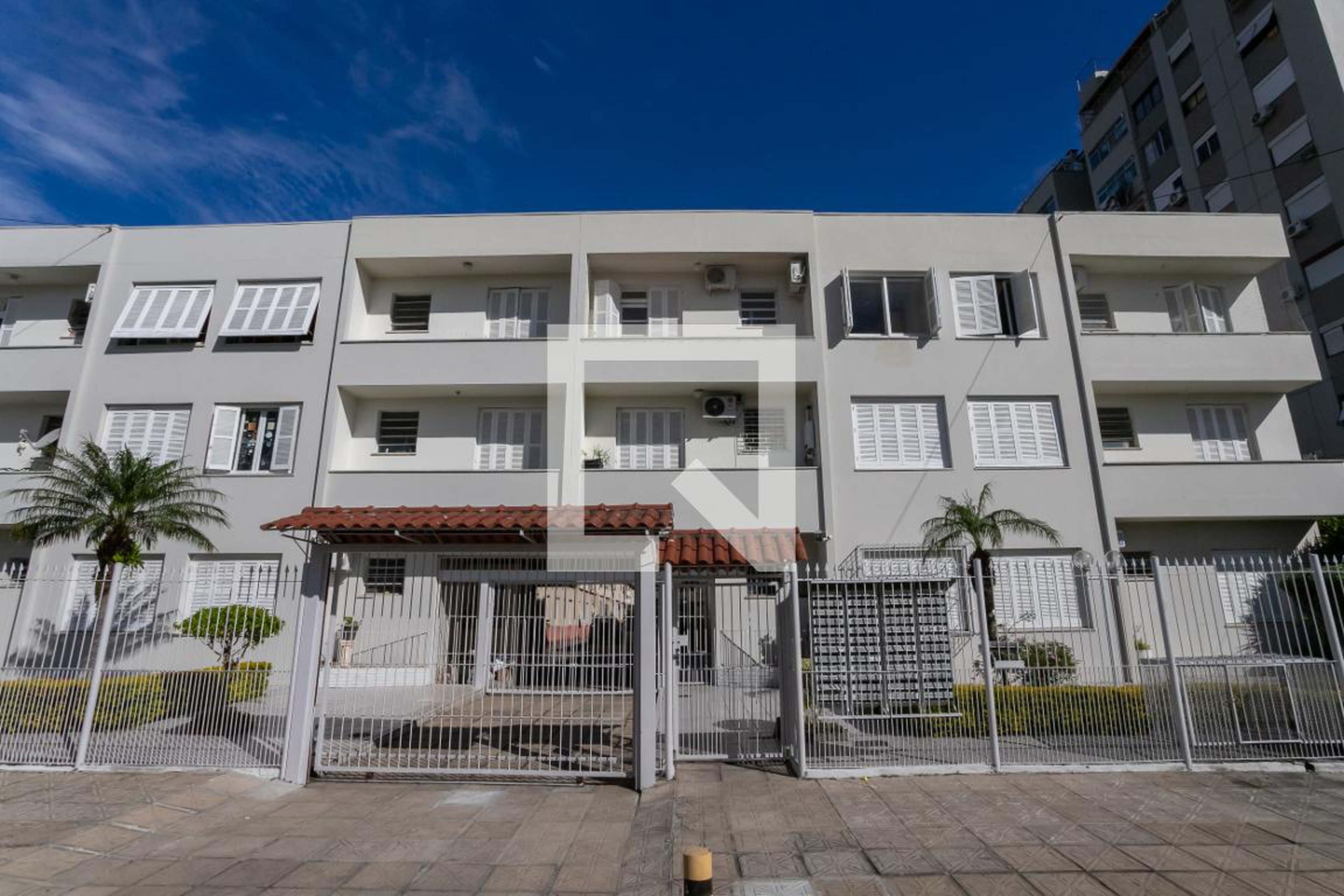 Fachada Condomínio em Rua Padre Hildebrando, 633