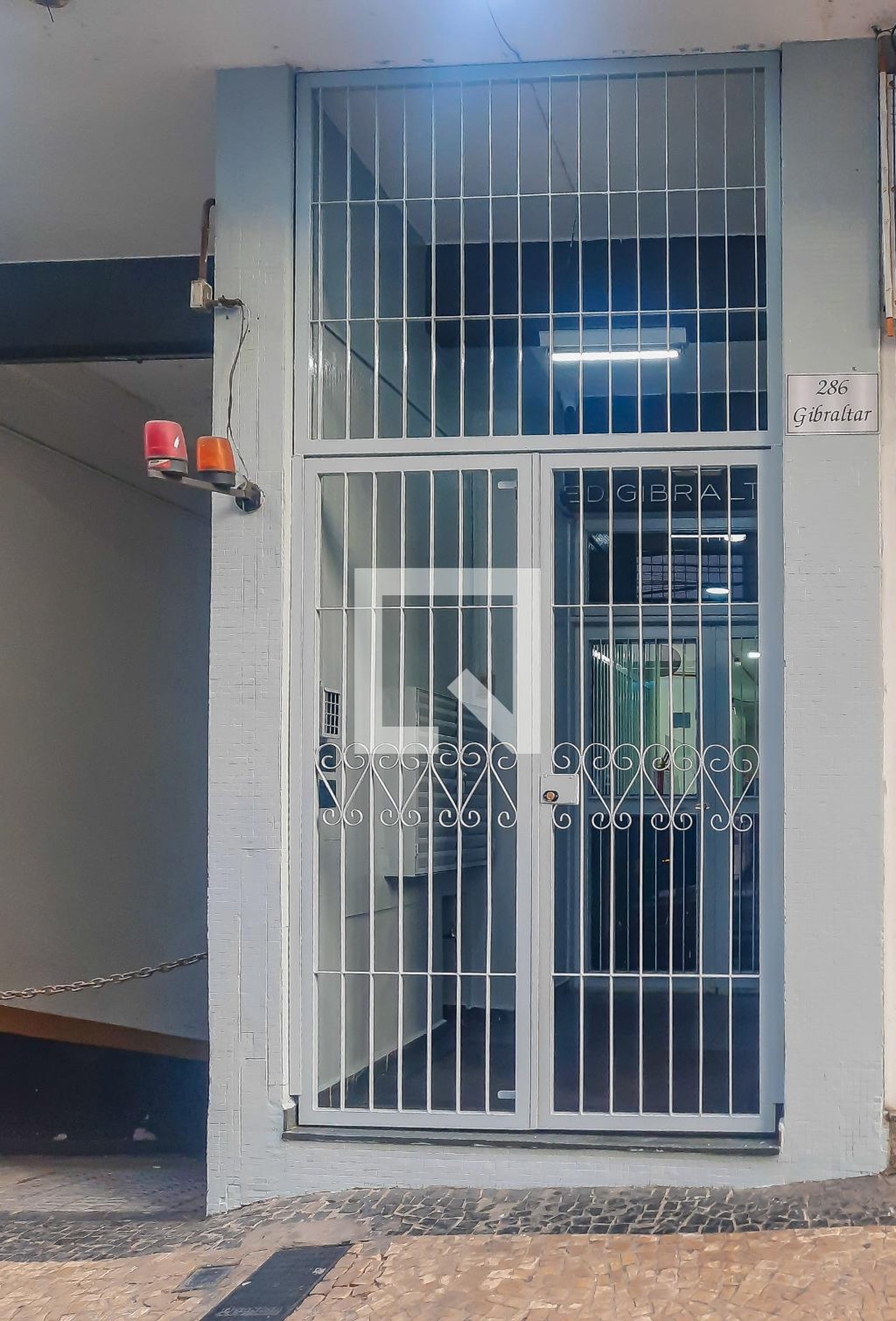 Fachada Condomínio em Rua Conceição, 286