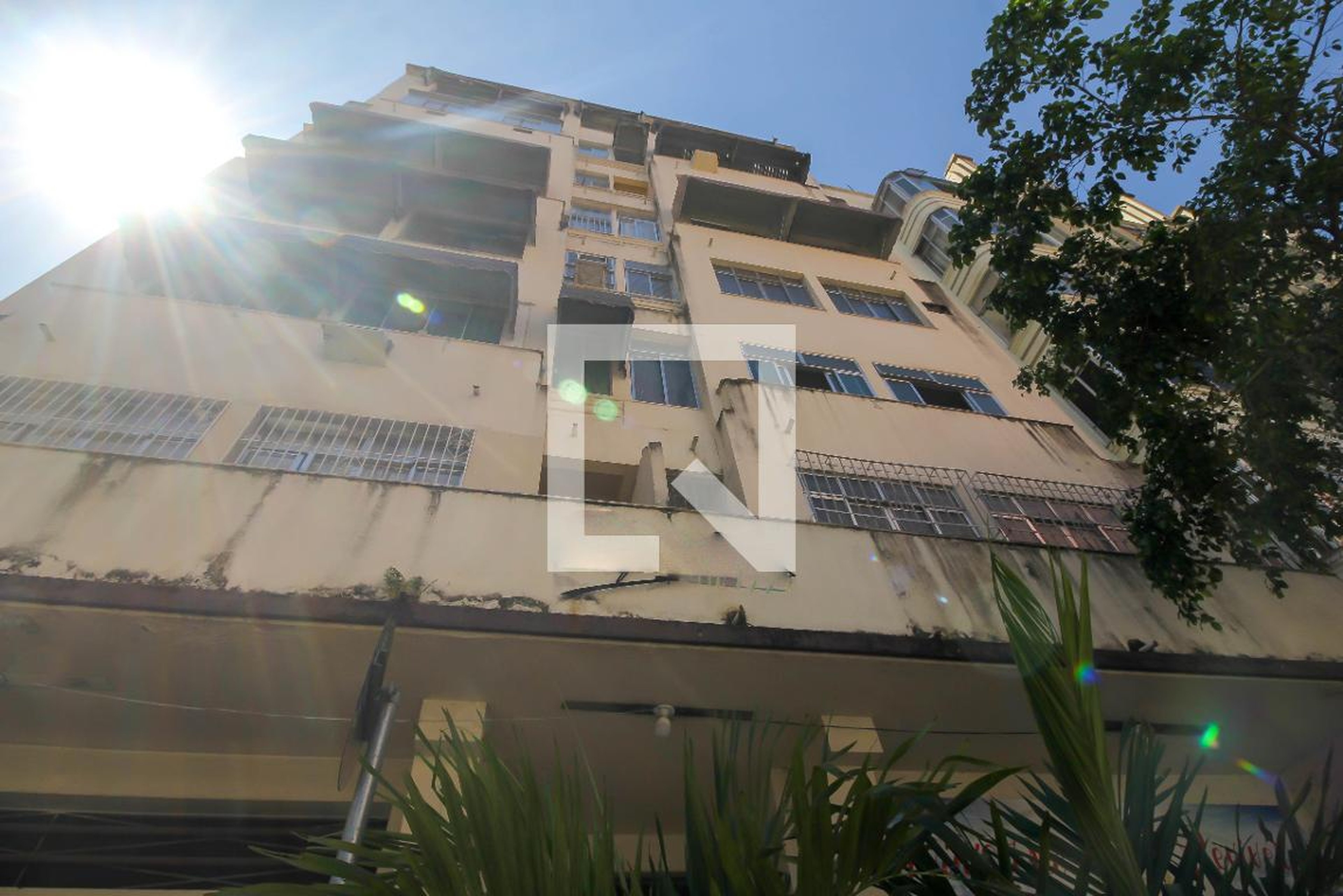 Fachada do Prédio Condomínio em Rua Tenente Possolo, 21