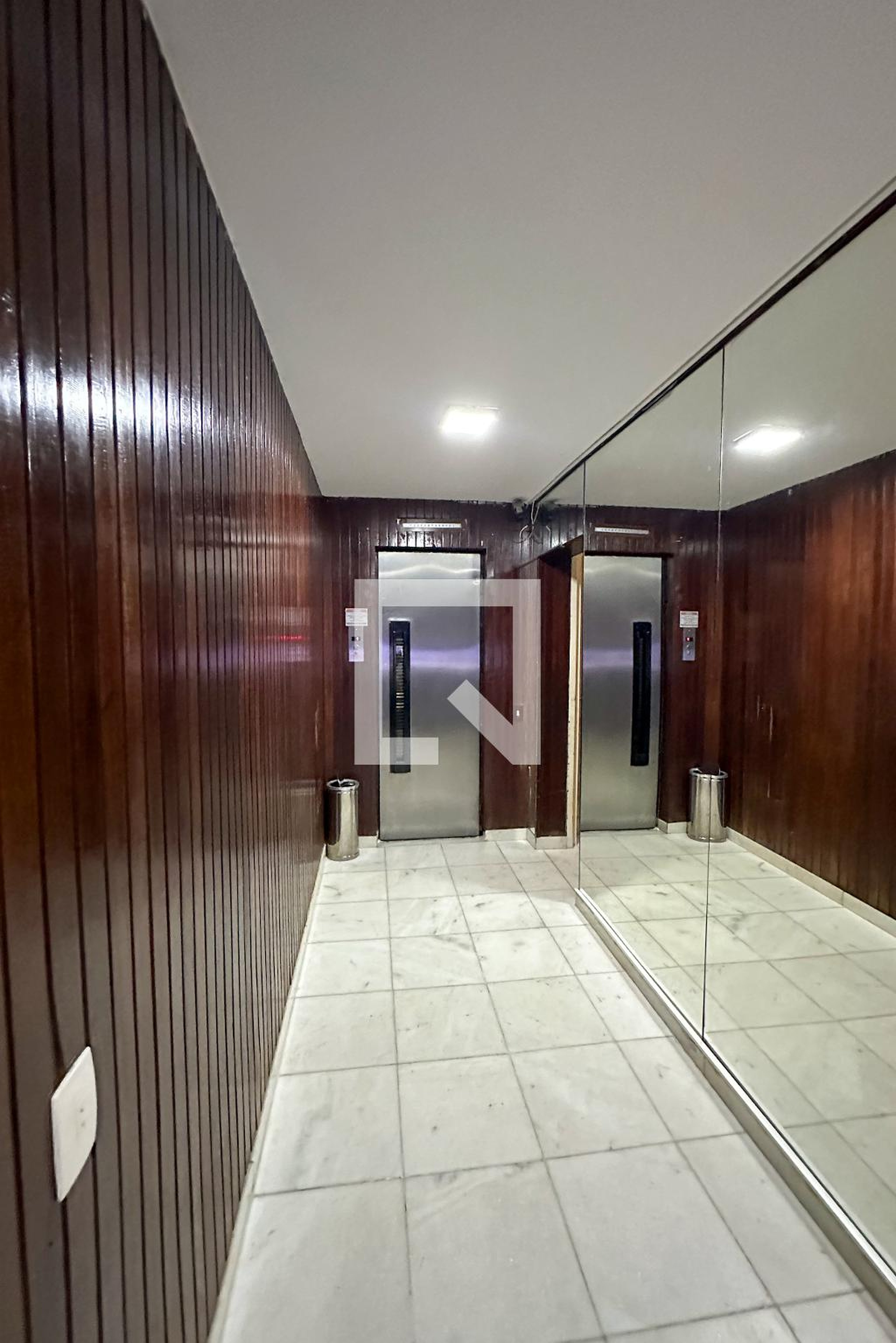 Hall de entrada - Edifício Chateau de Nice