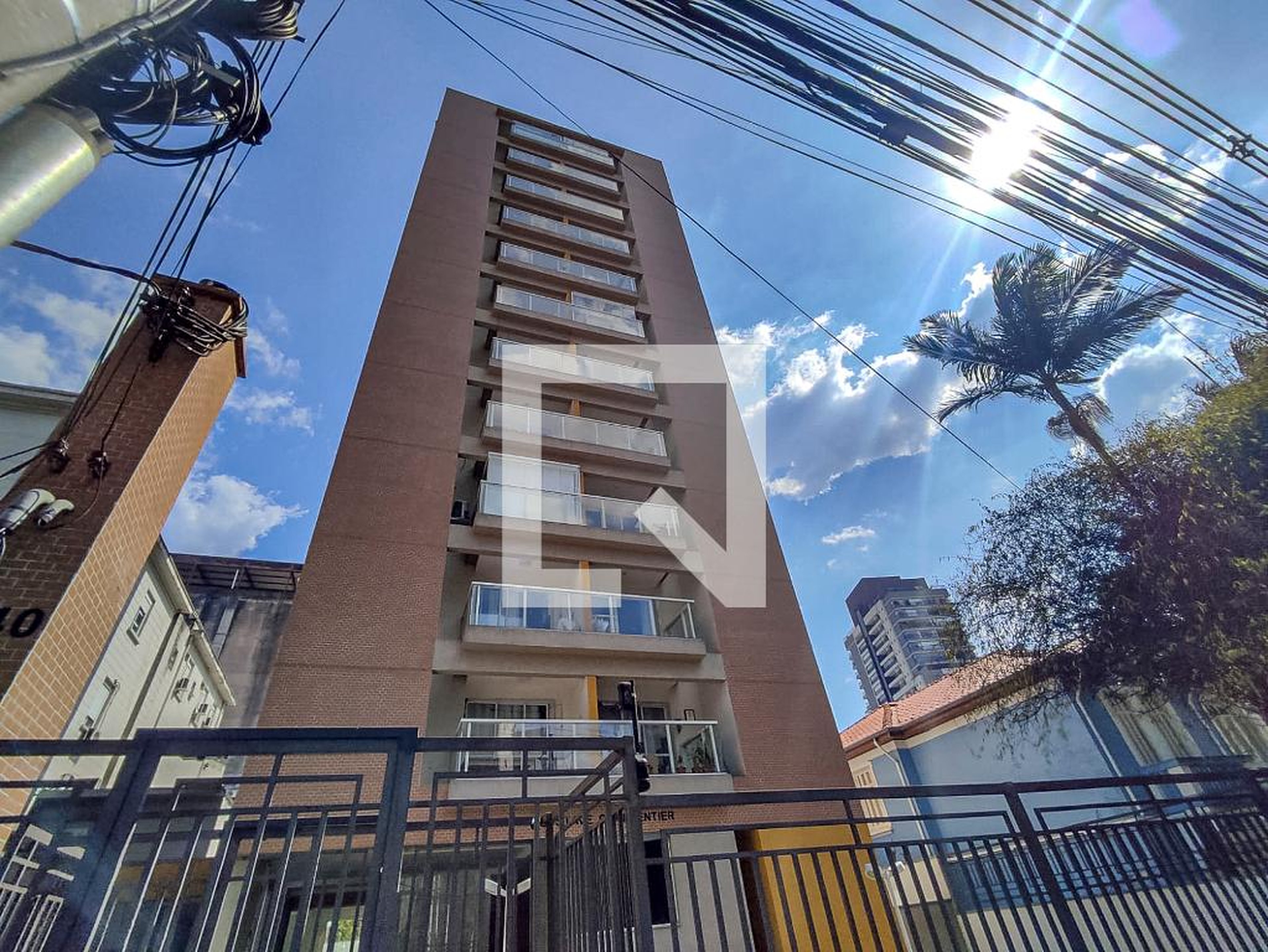 Fachada do Condomínio Condomínio Gustave Charpentier