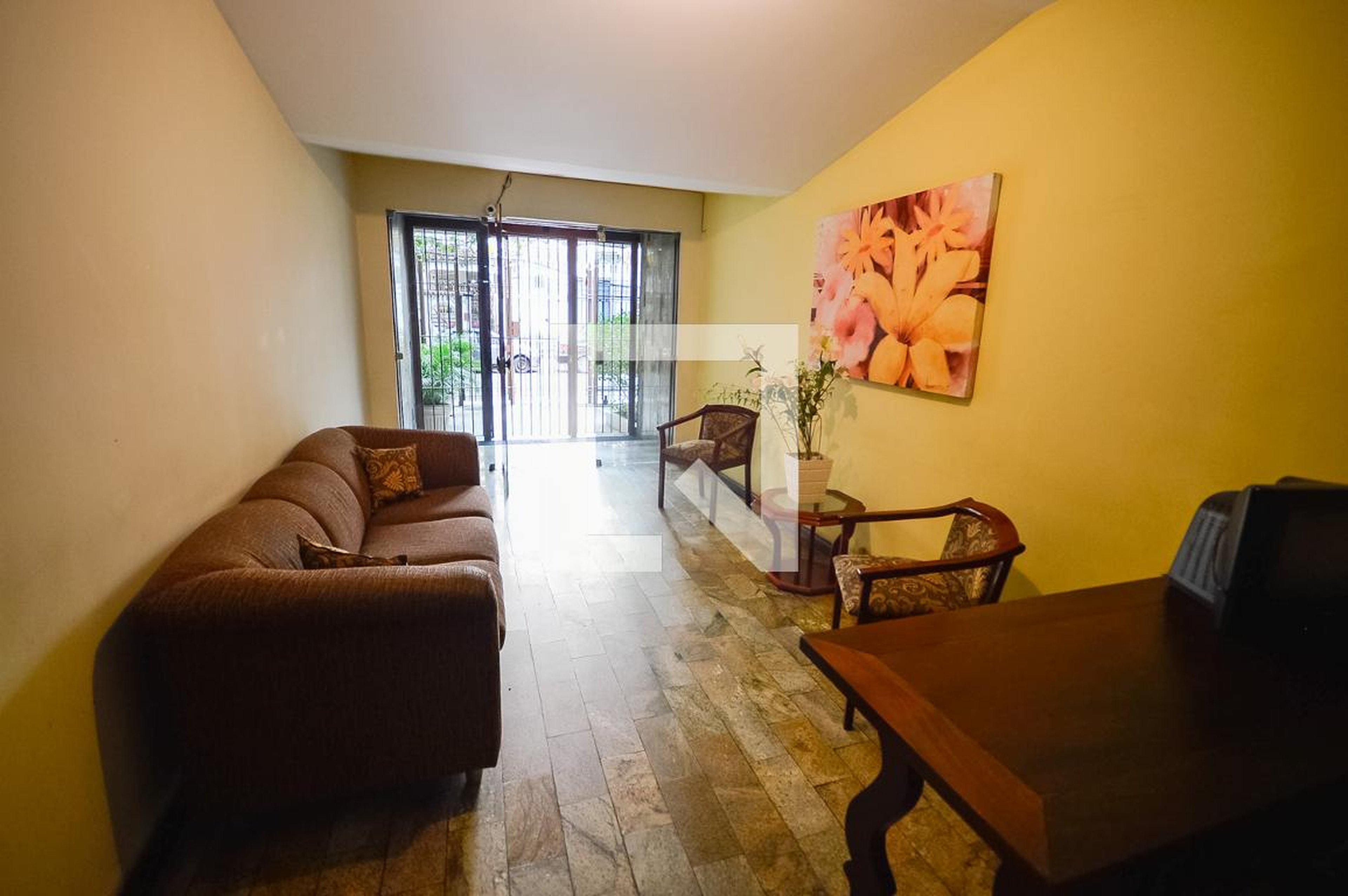 Hall - Edifício Residencial Esmeralda