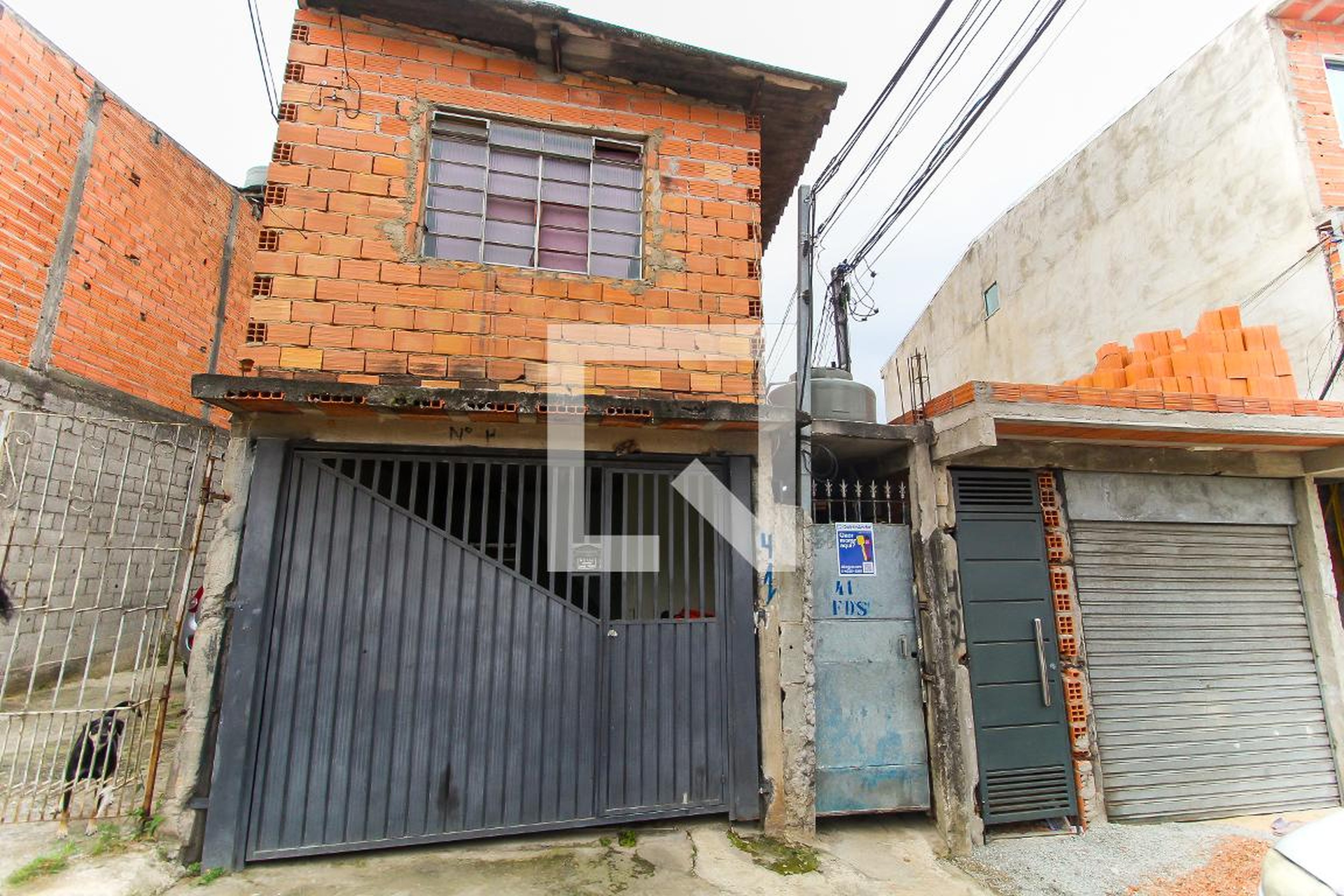 Fachada Condomínio em Rua Piava, 41