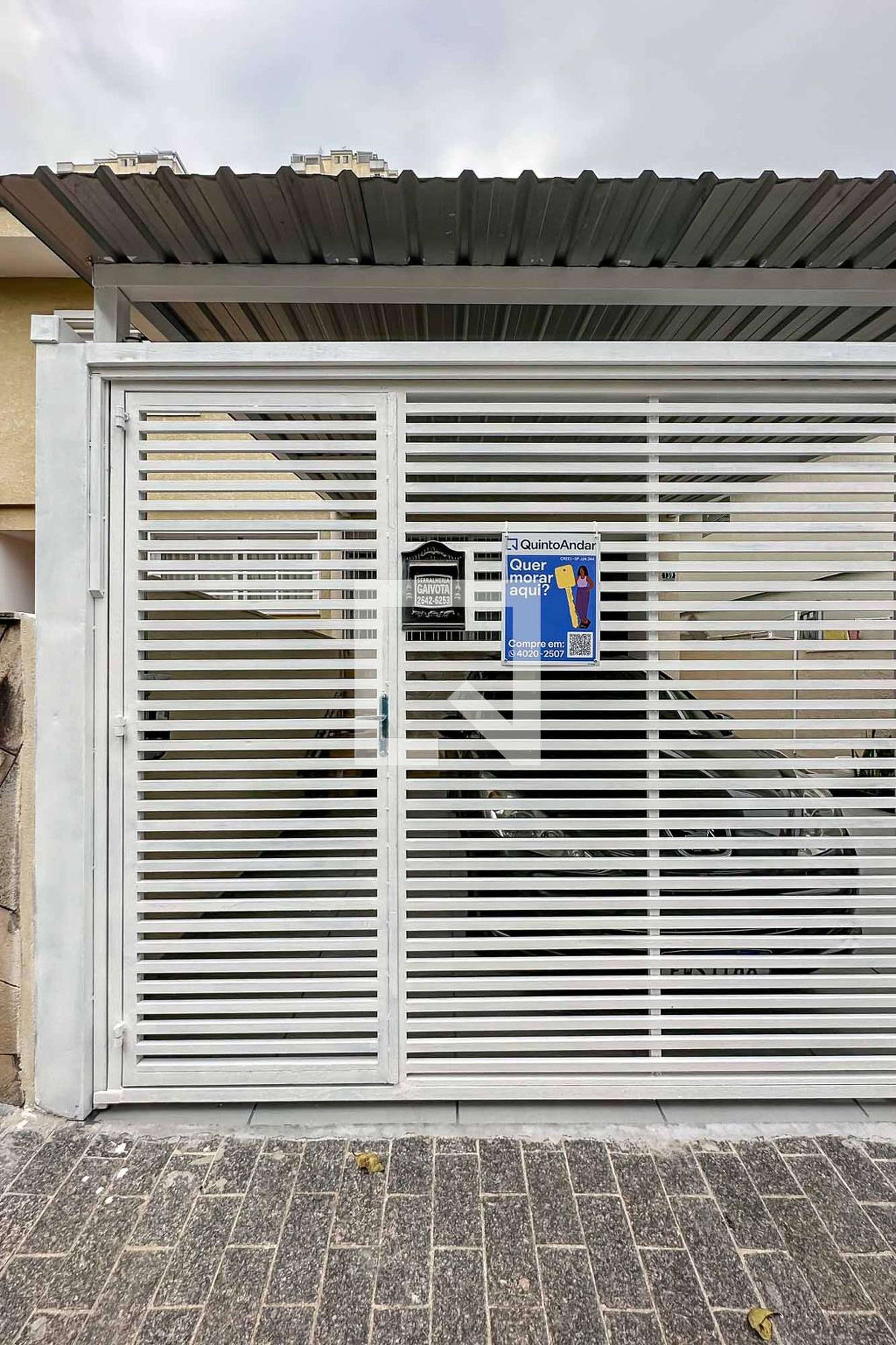 Fachada Condomínio em Rua Helvídio Gouveia, 139