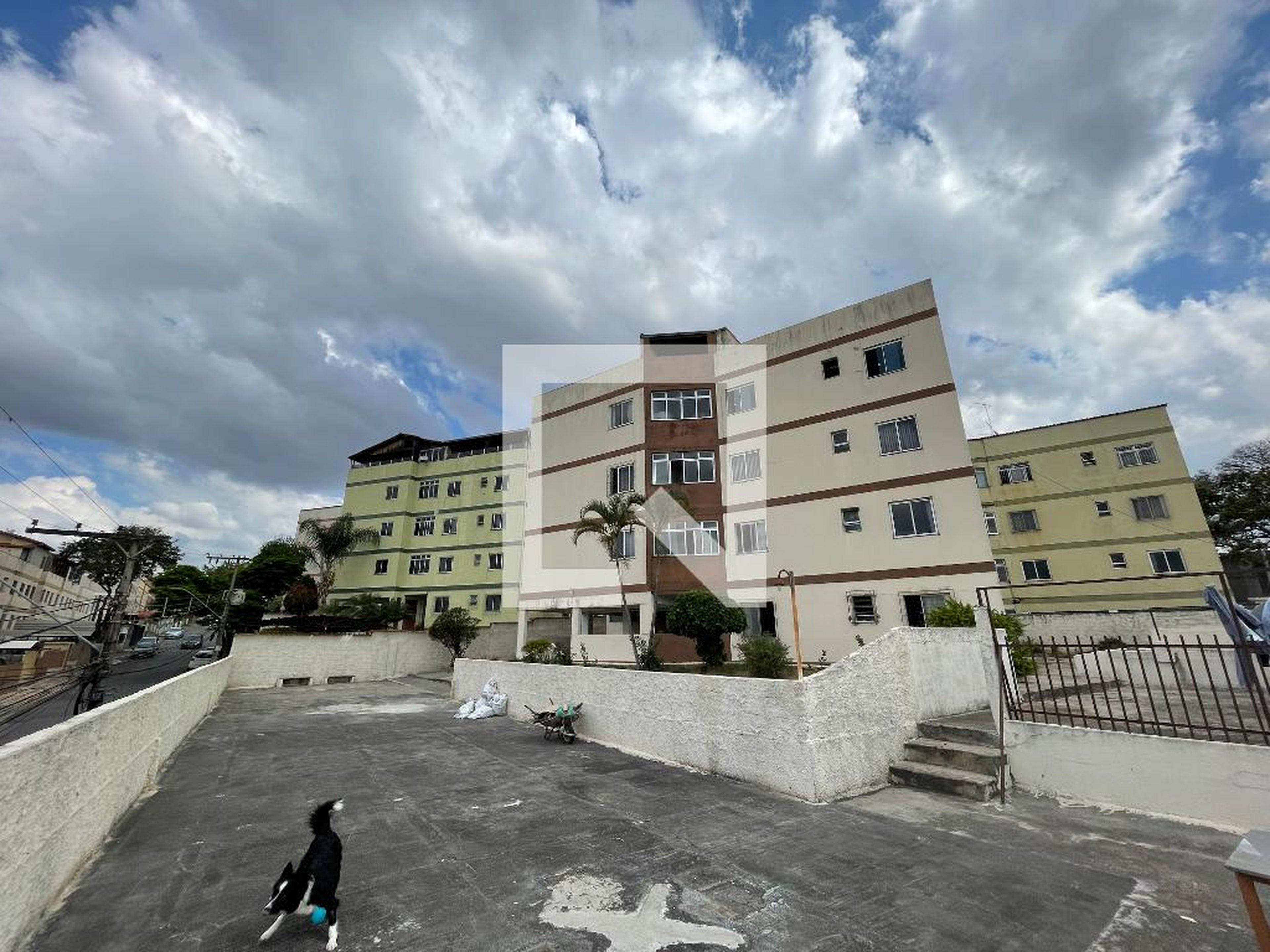 Fachada do Prédio Condomínio em Rua Maracá, 512