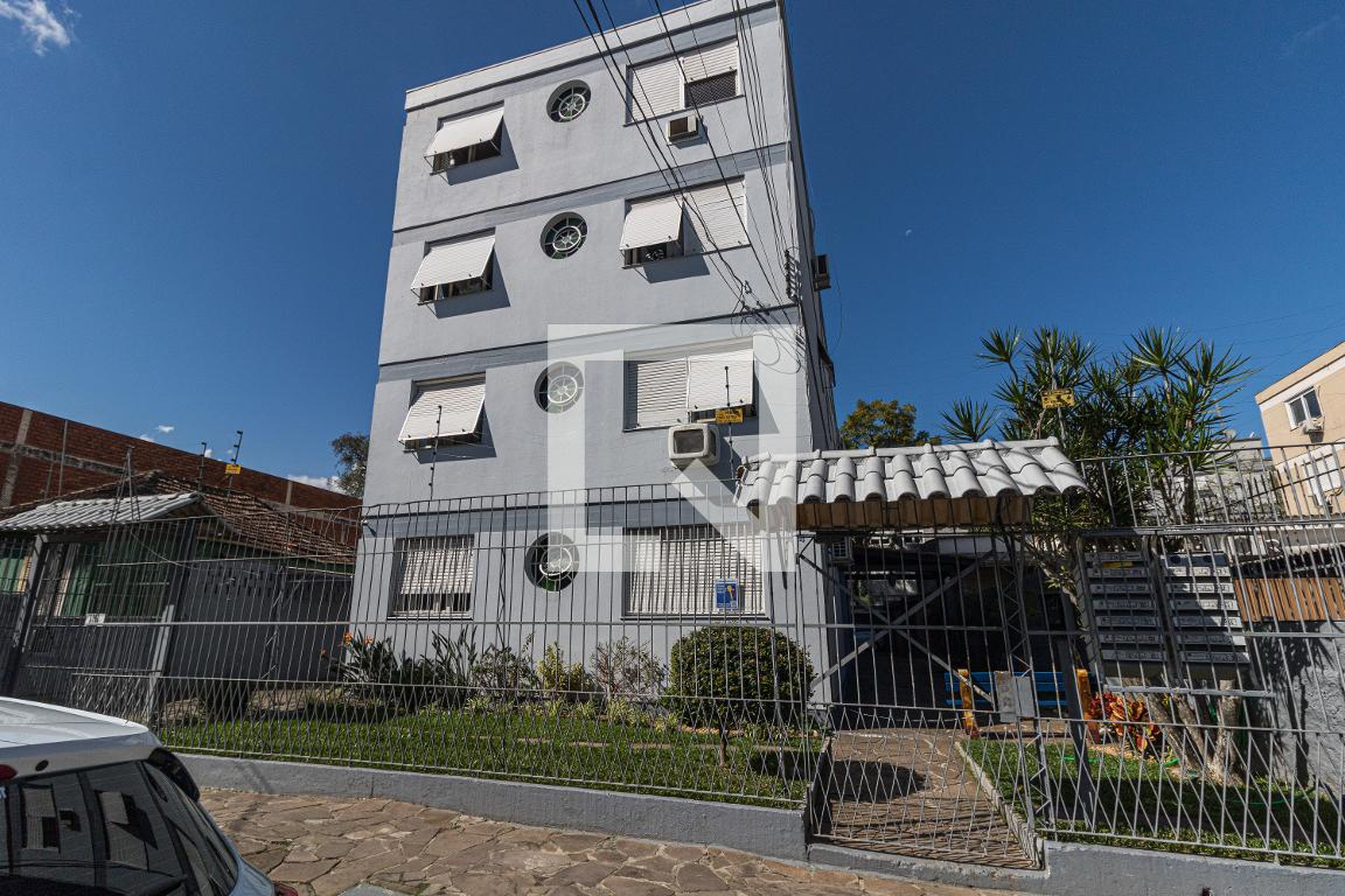 Fachada do Prédio Condomínio em Rua Engenheiro Fernando Abreu Pereira, 144