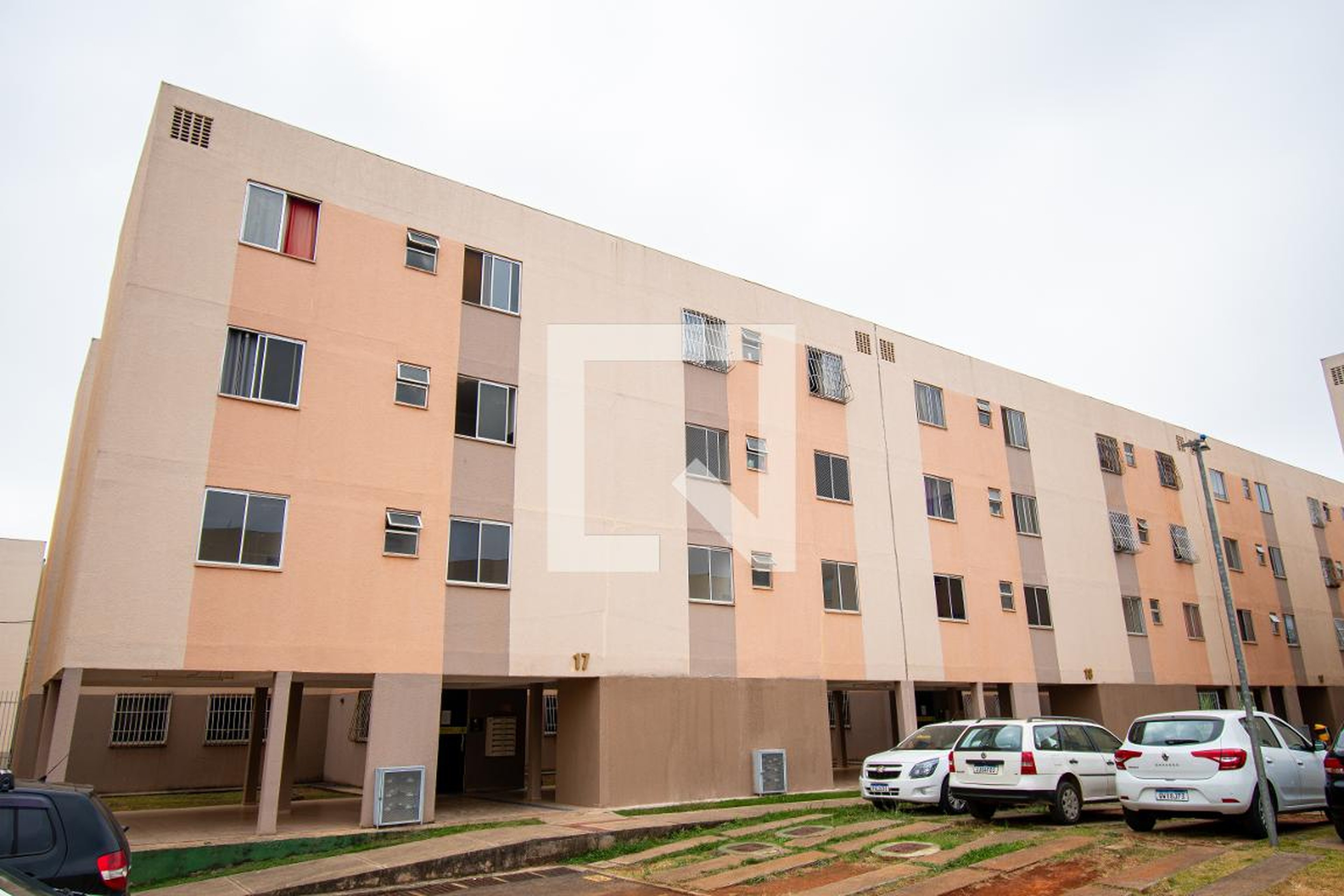 Fachada Condomínio em Qn 22 Conjunto 3, 18