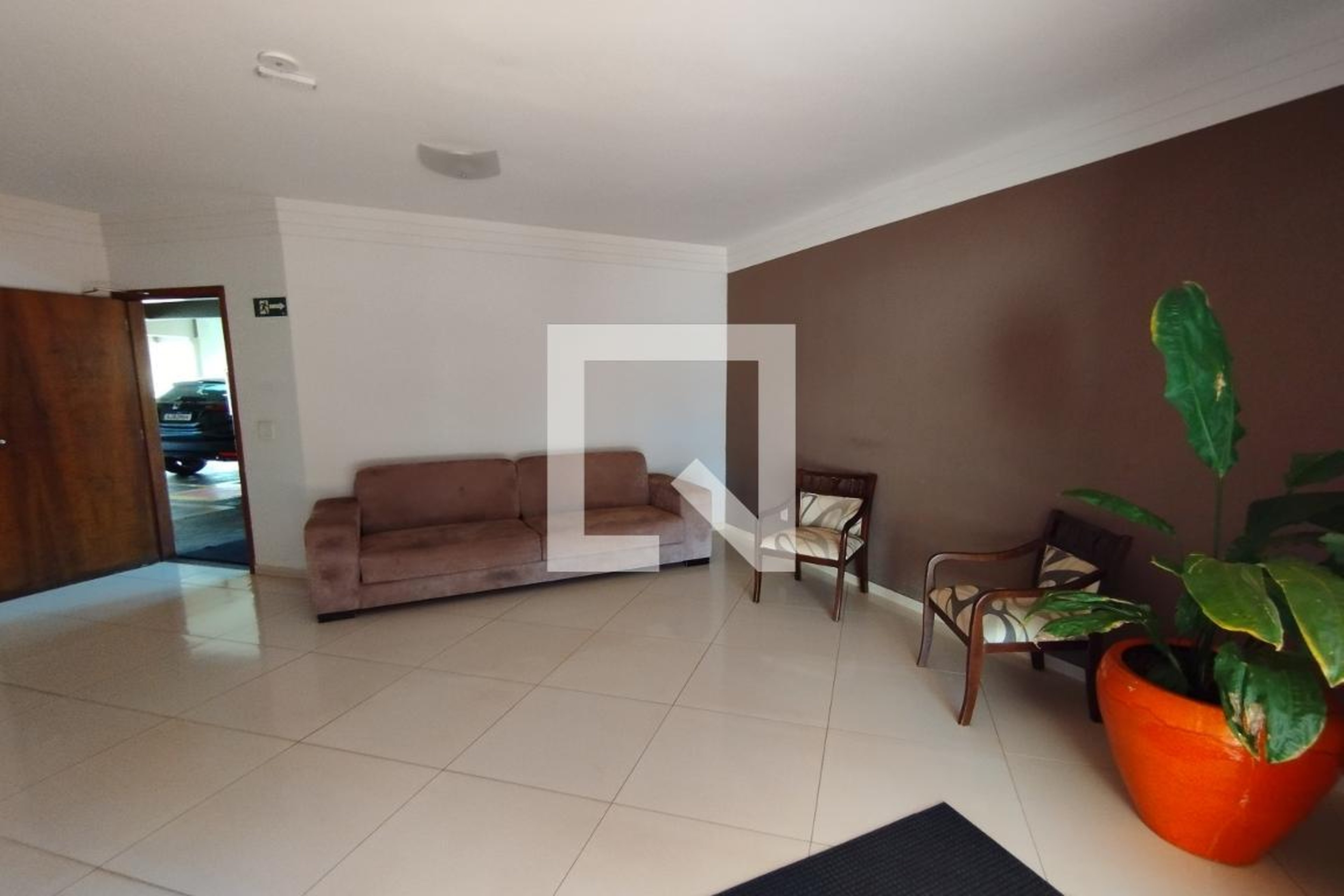 Hall - Edifício Alabastro