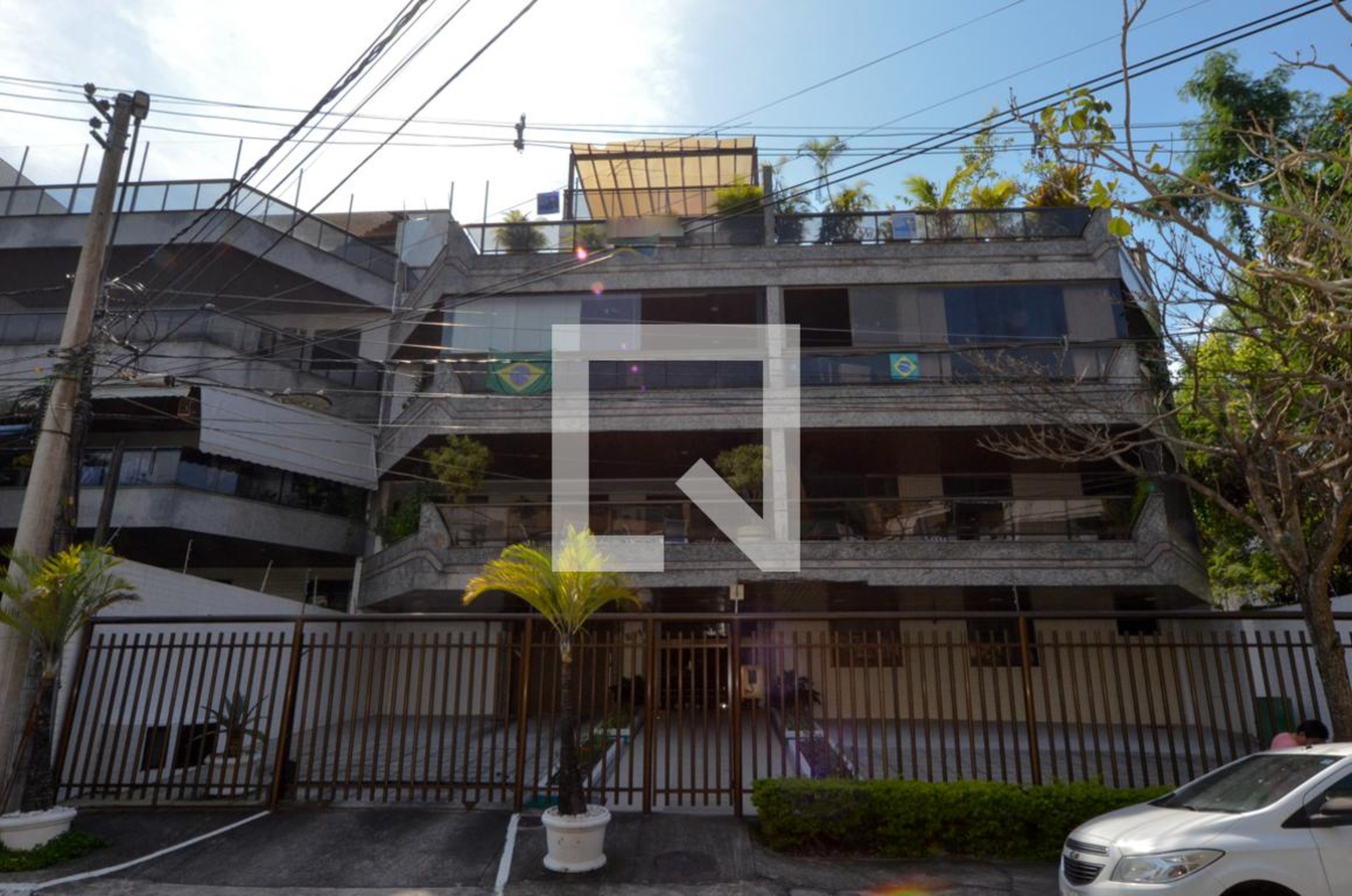 Fachada do Prédio Condomínio Sagitários