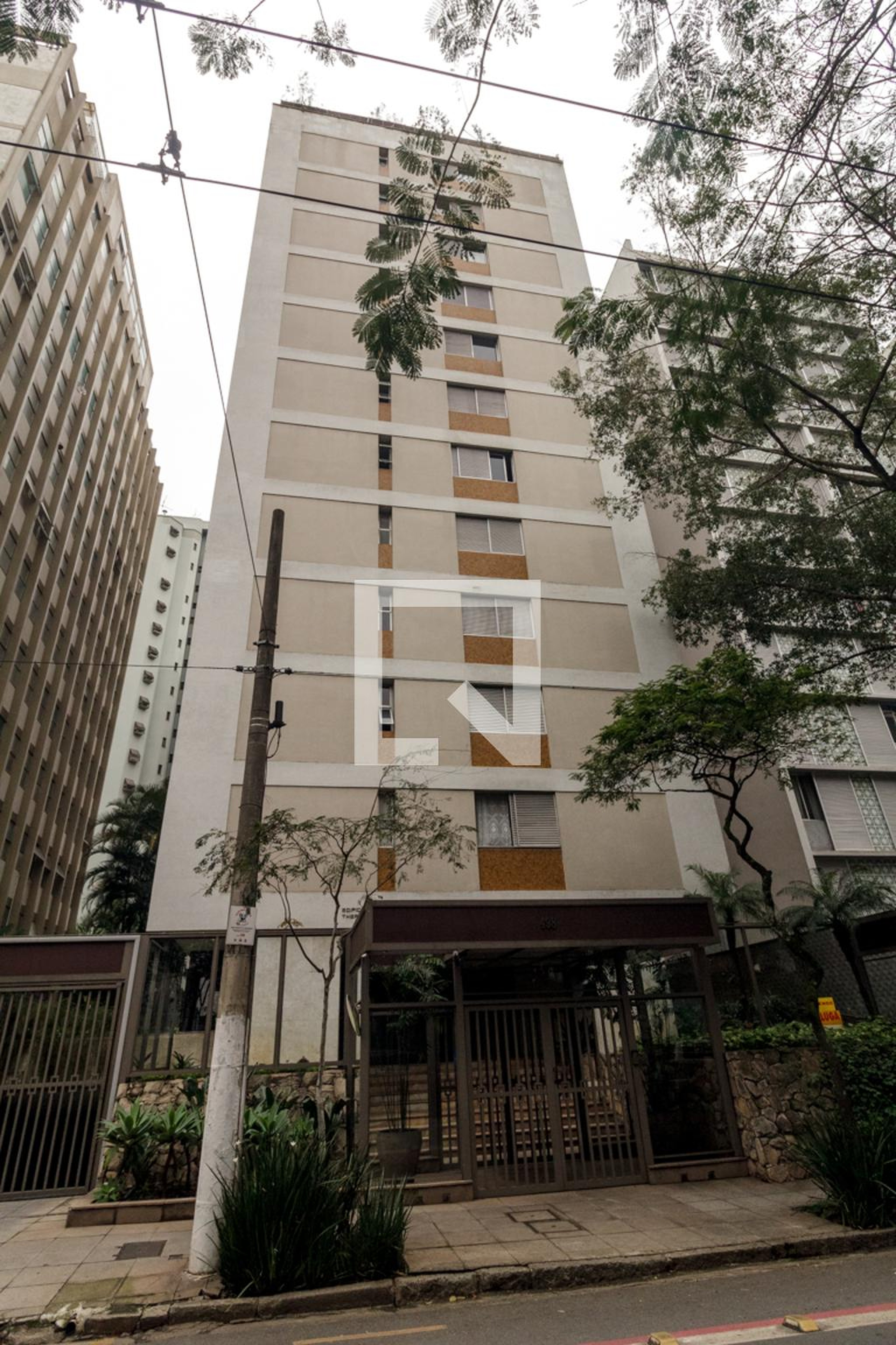 Fachada Condomínio em Rua Piauí, 401