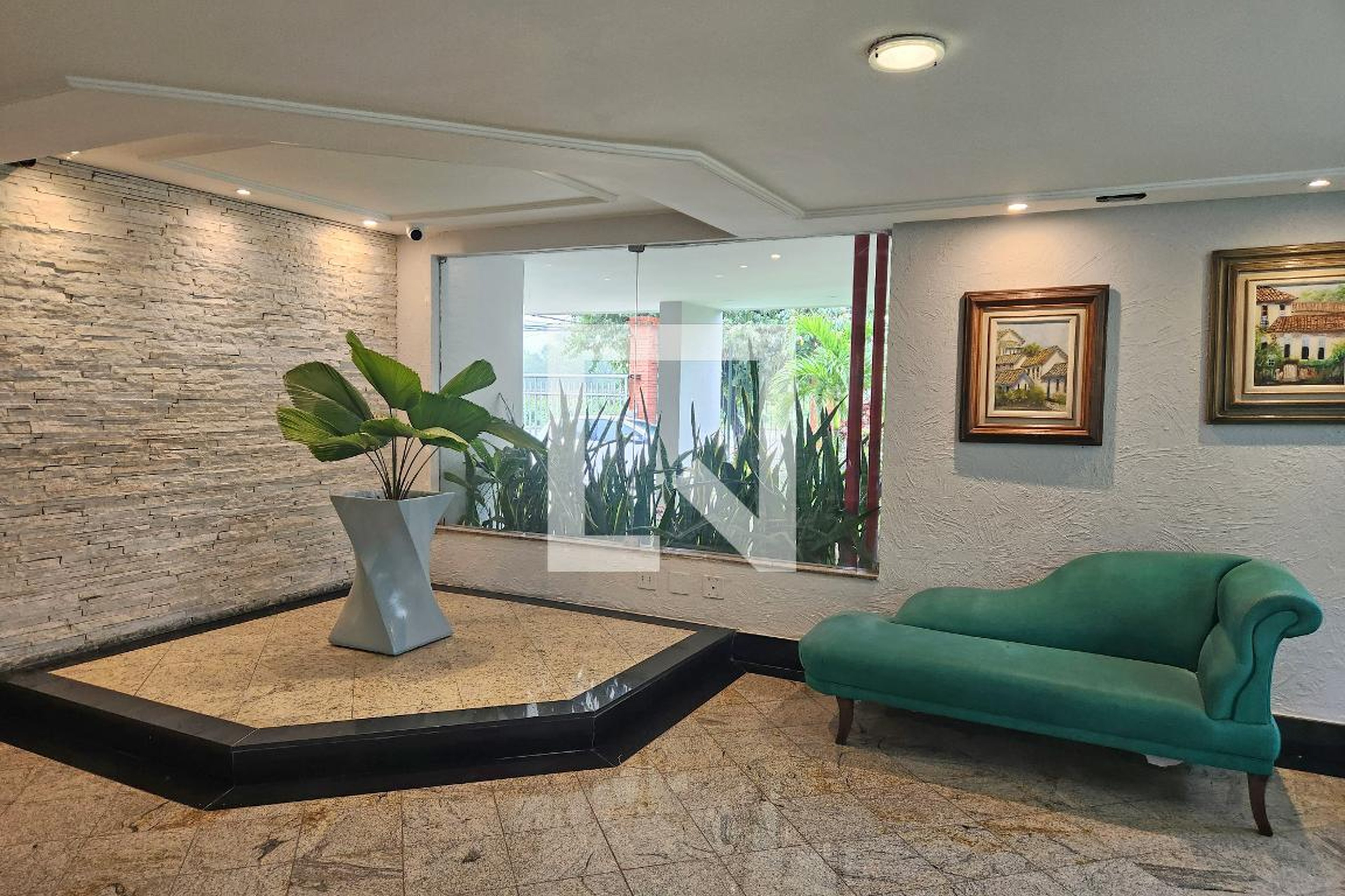 Hall de Entrada - Quality Green