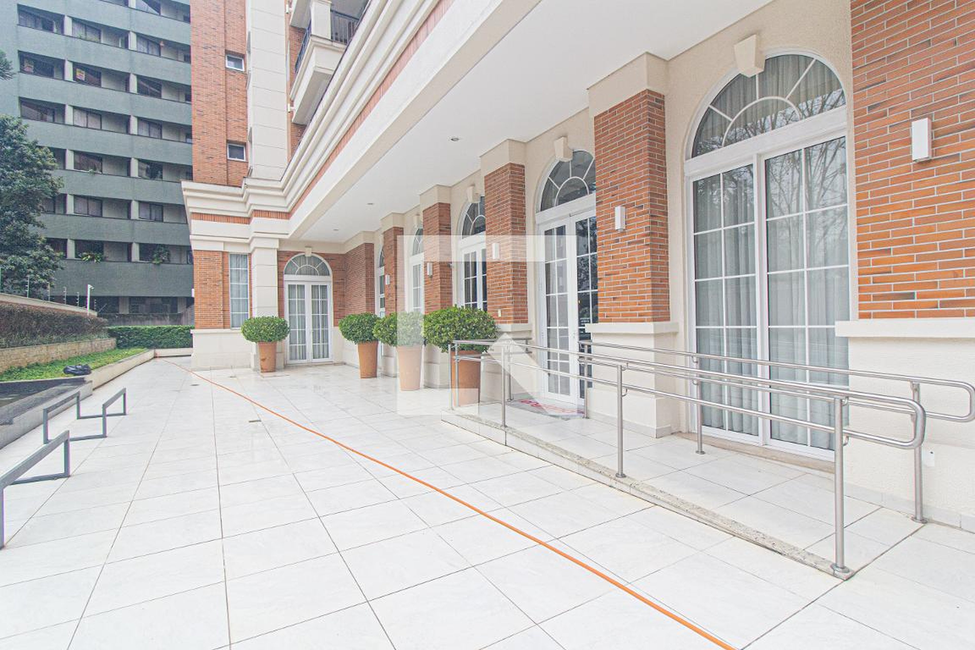 Área externa - England Residence