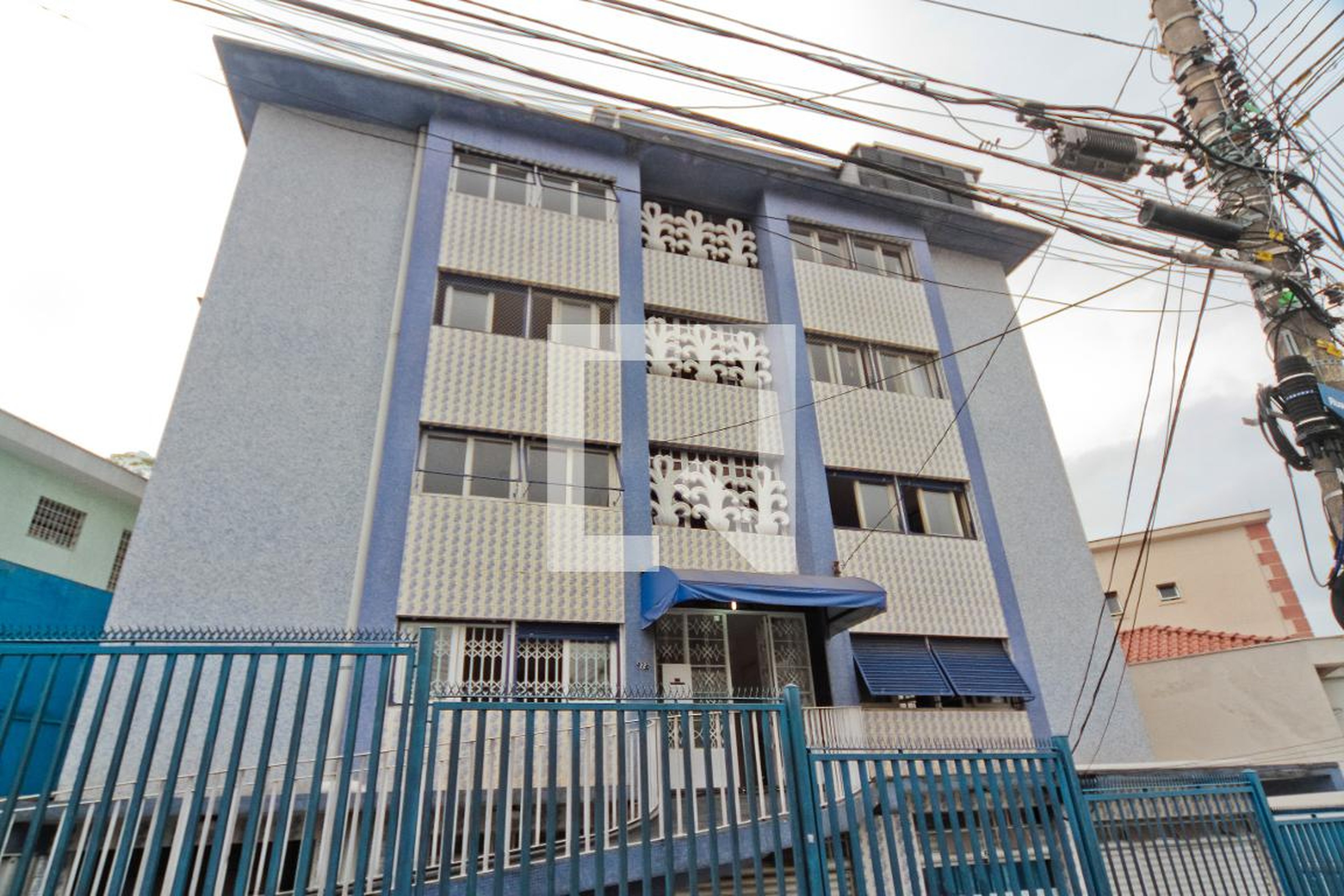 Fachada Condomínio em Rua Arpuí, 22