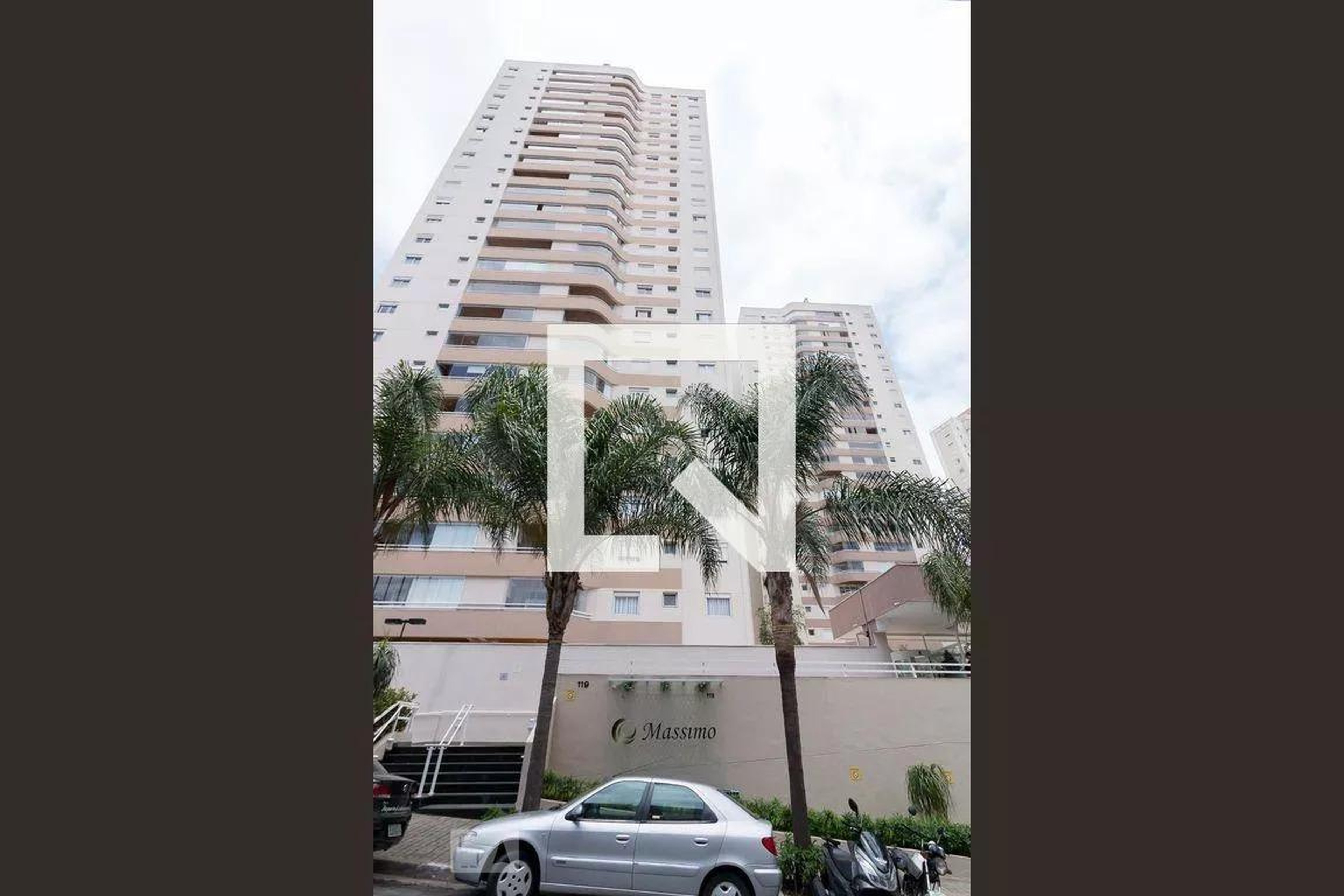 Fachada do Prédio Condomínio Massimo
