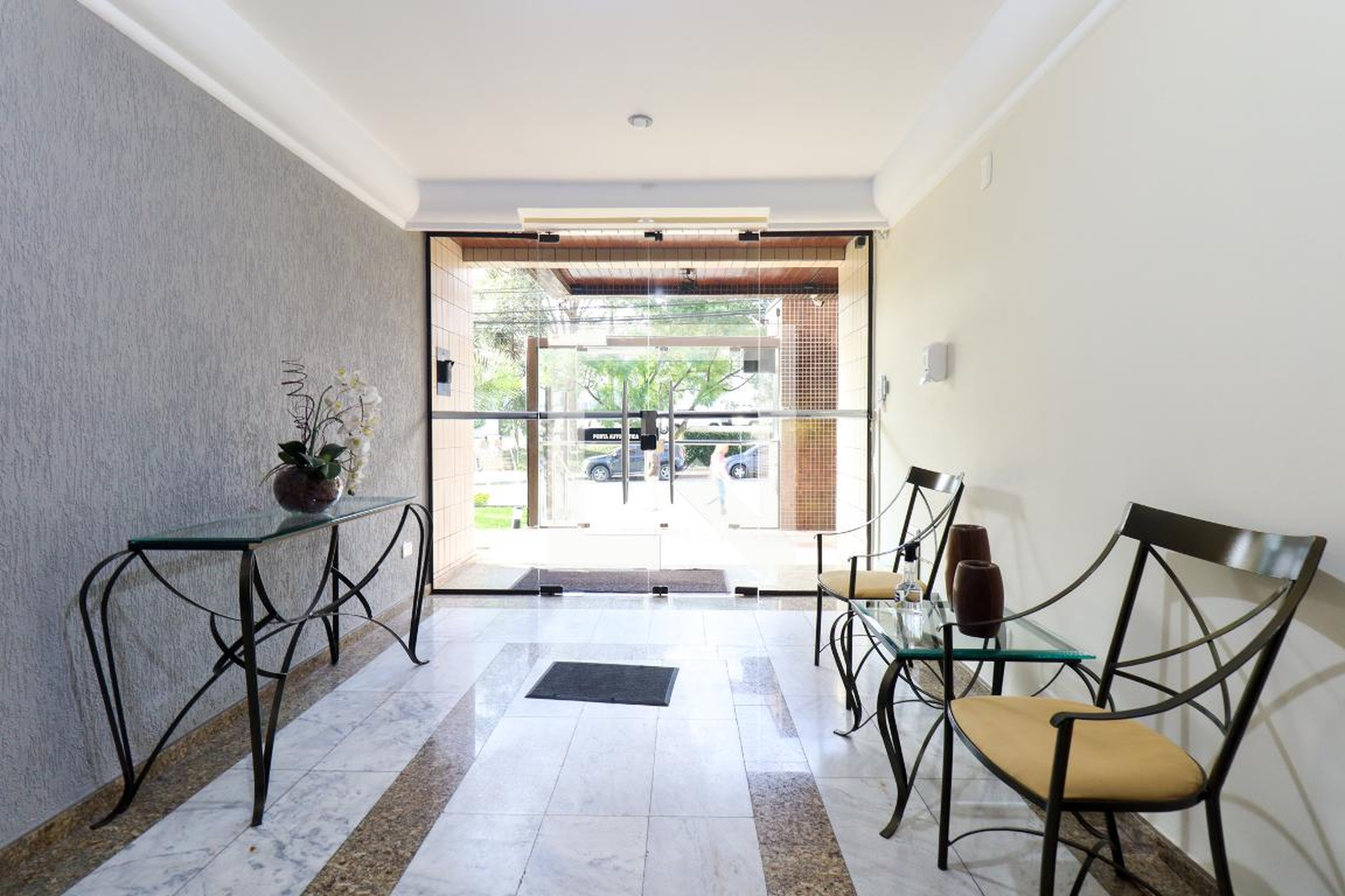 Hall de entrada - Edifício Pousa do Sol