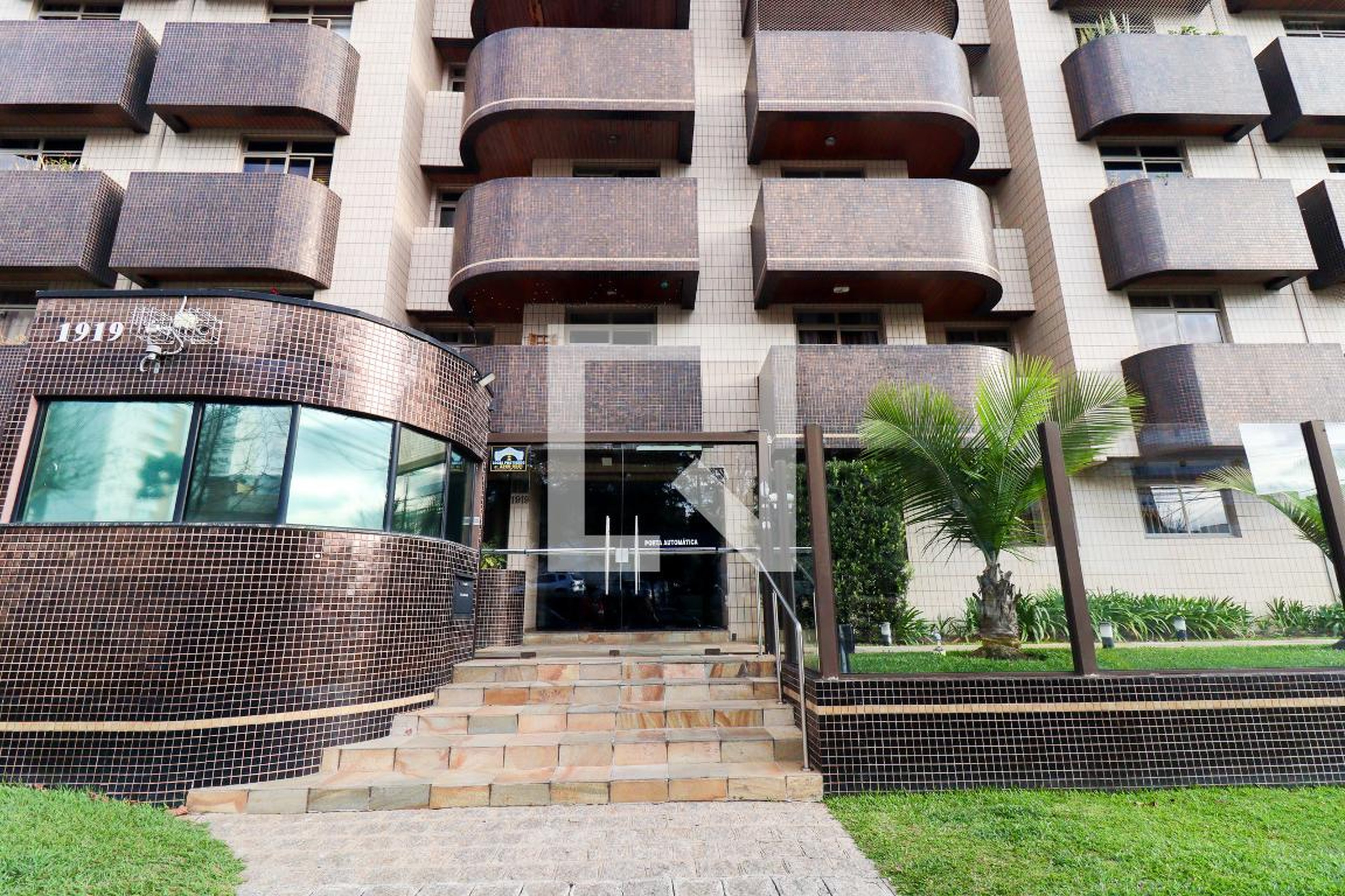 Fachada do Condominio Edifício Pousa do Sol