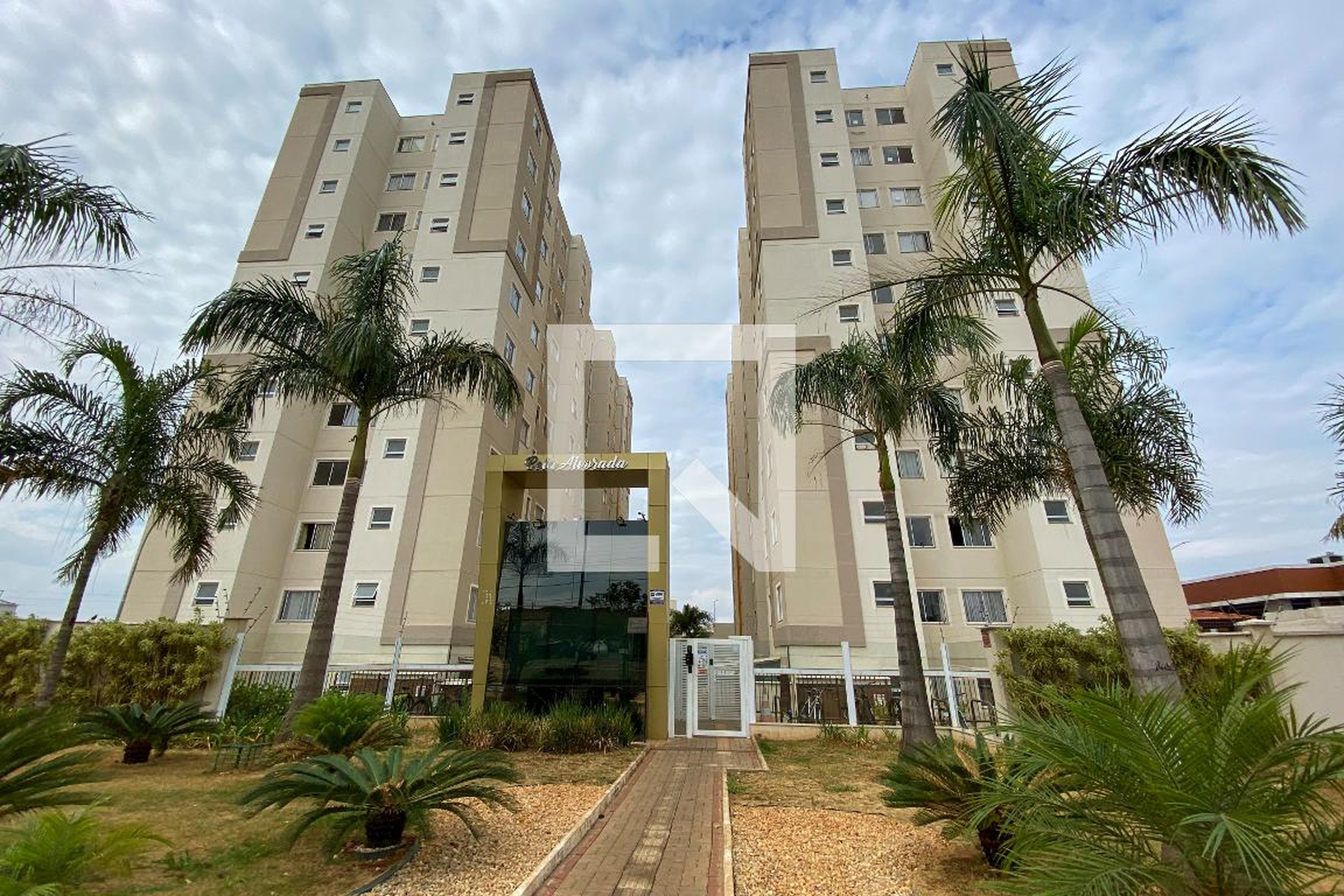 Fachada Condomínio em Setor M Qnm 29, 29