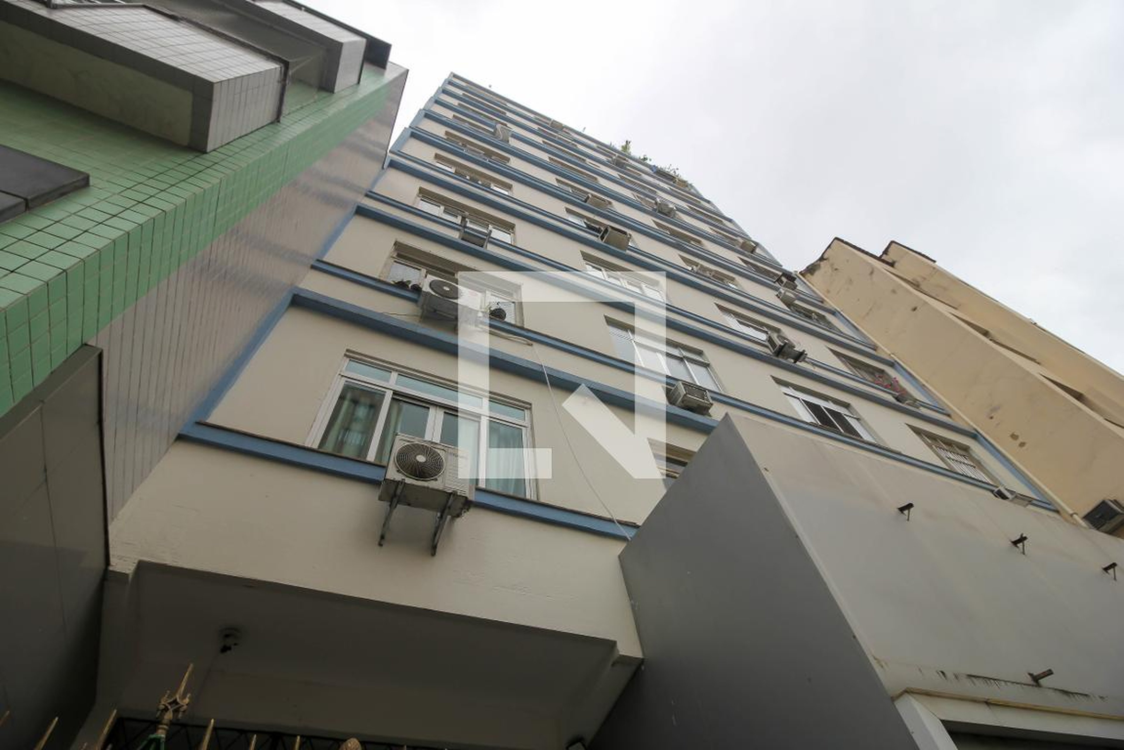 Fachada do Prédio Edifício Serro Azul