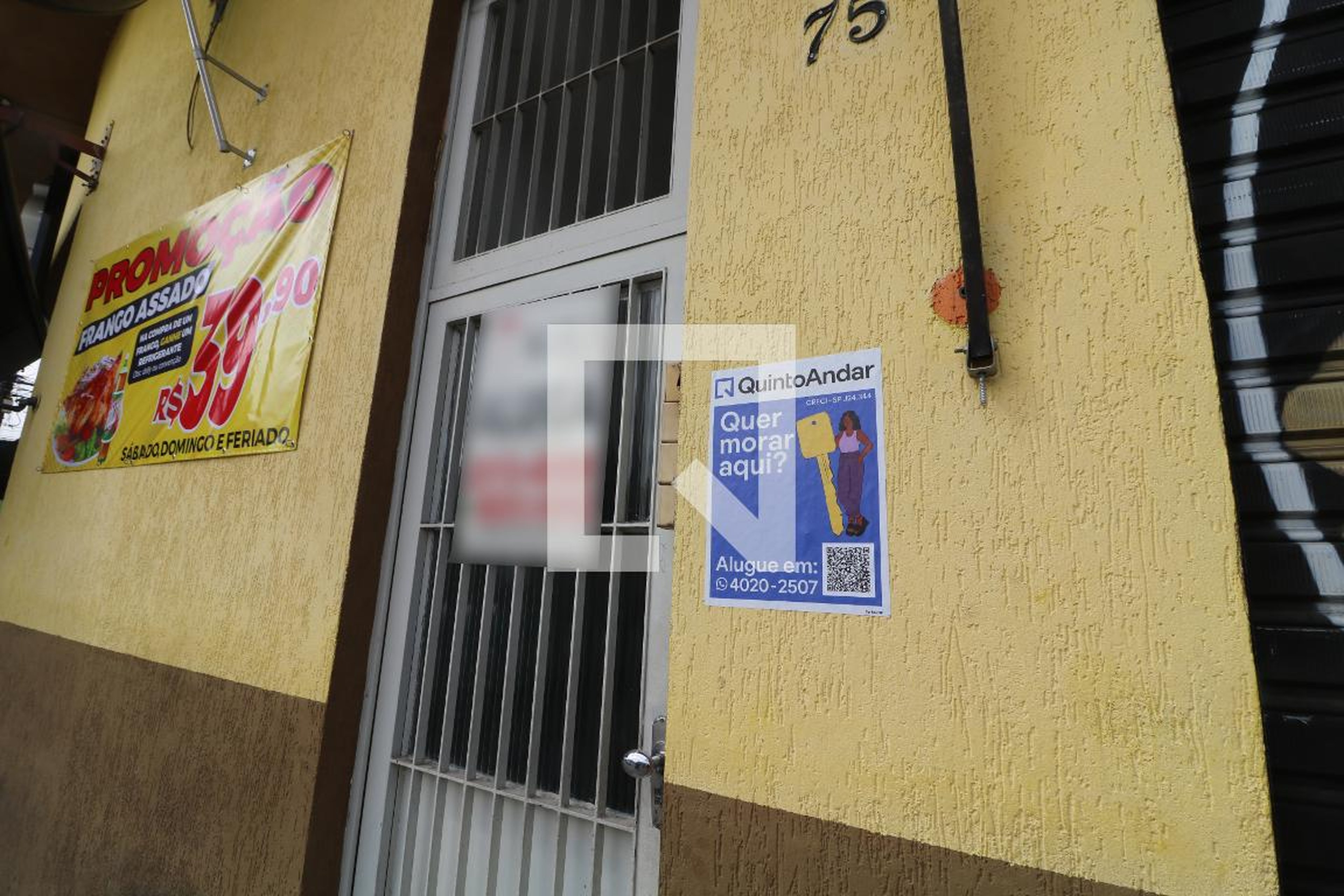 Fachada Condomínio em Rua Padre Anthony Sammut, 75