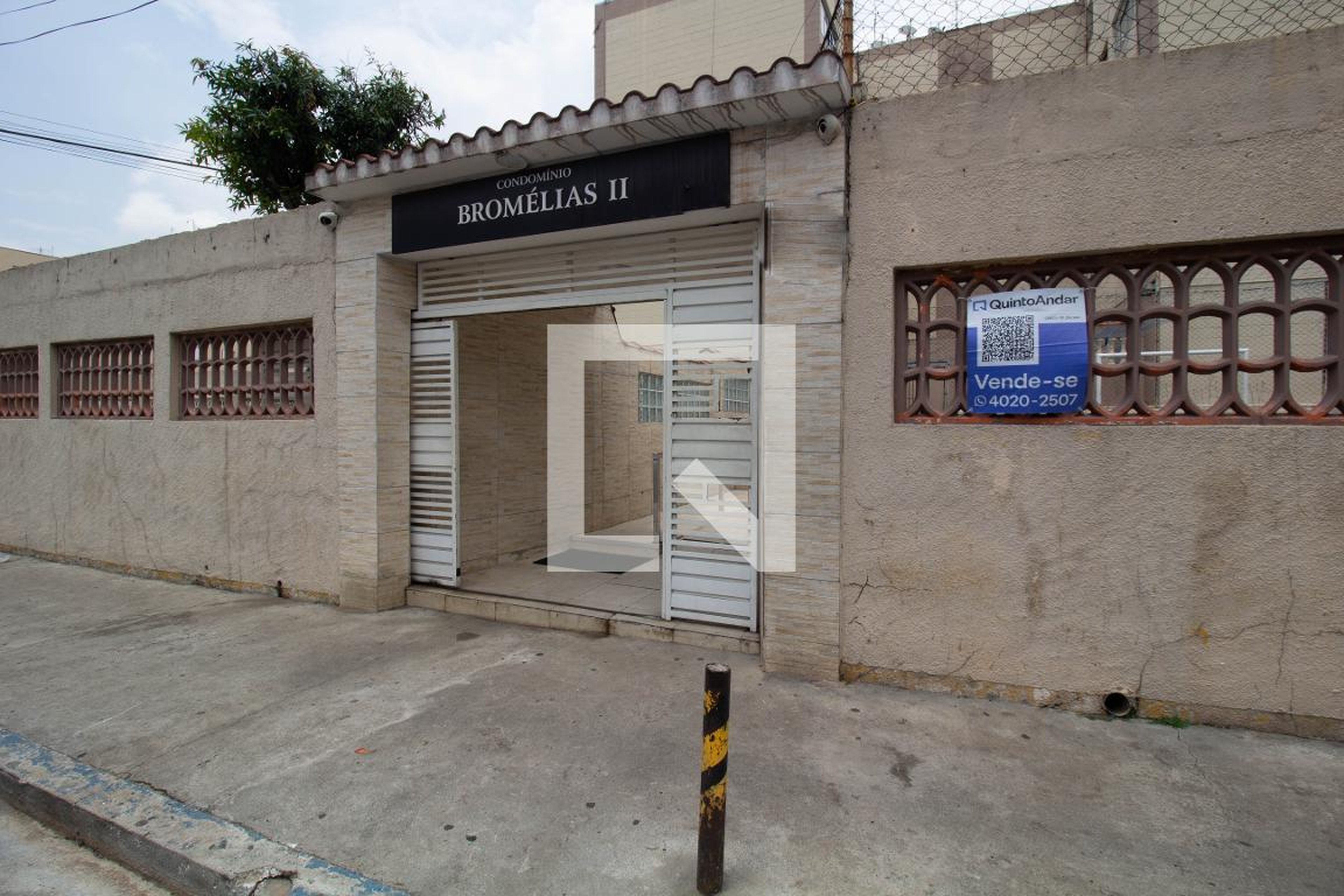 Fachada Condomínio Bromélias II