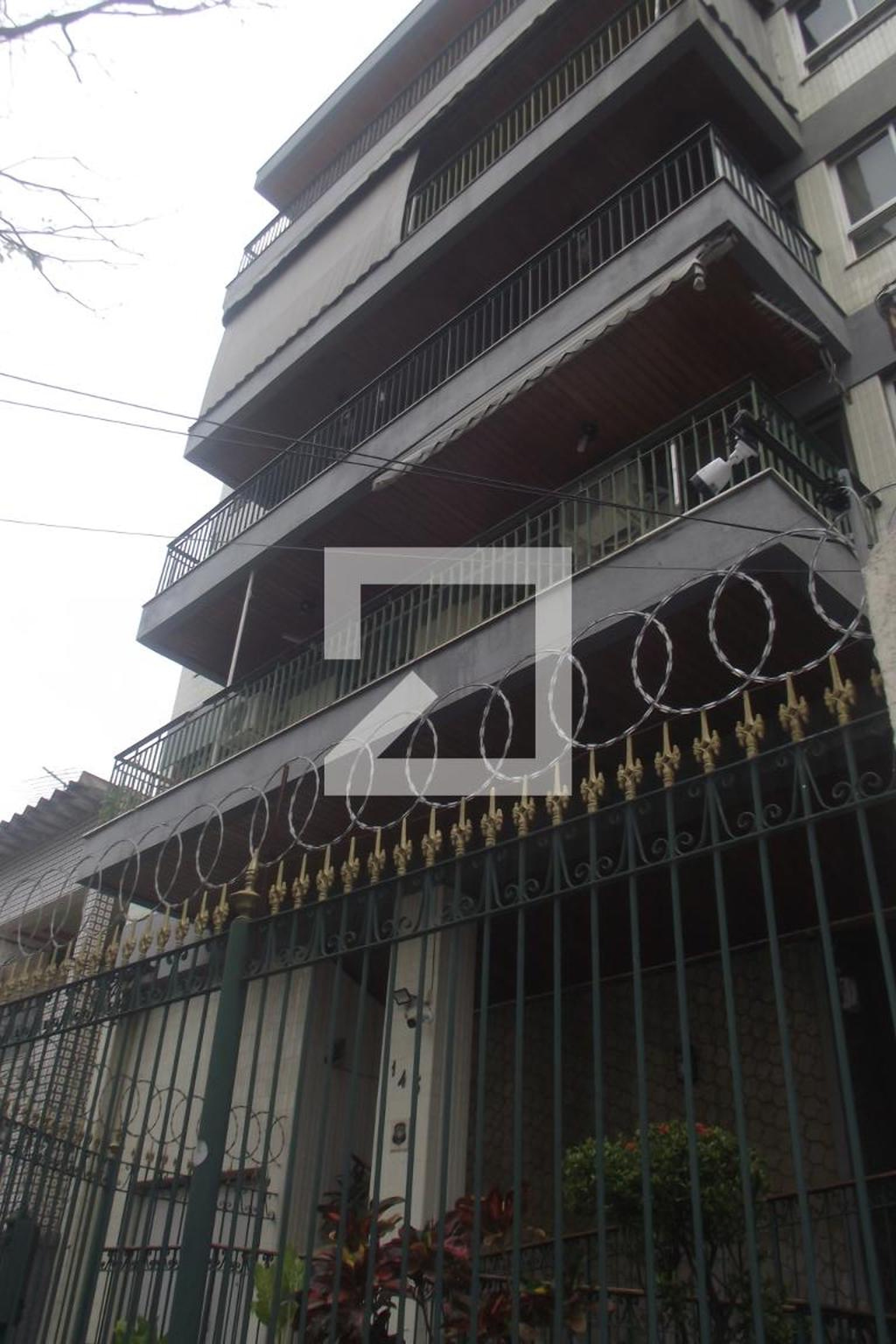 Fachada Condomínio em Rua Grão Pará, 40