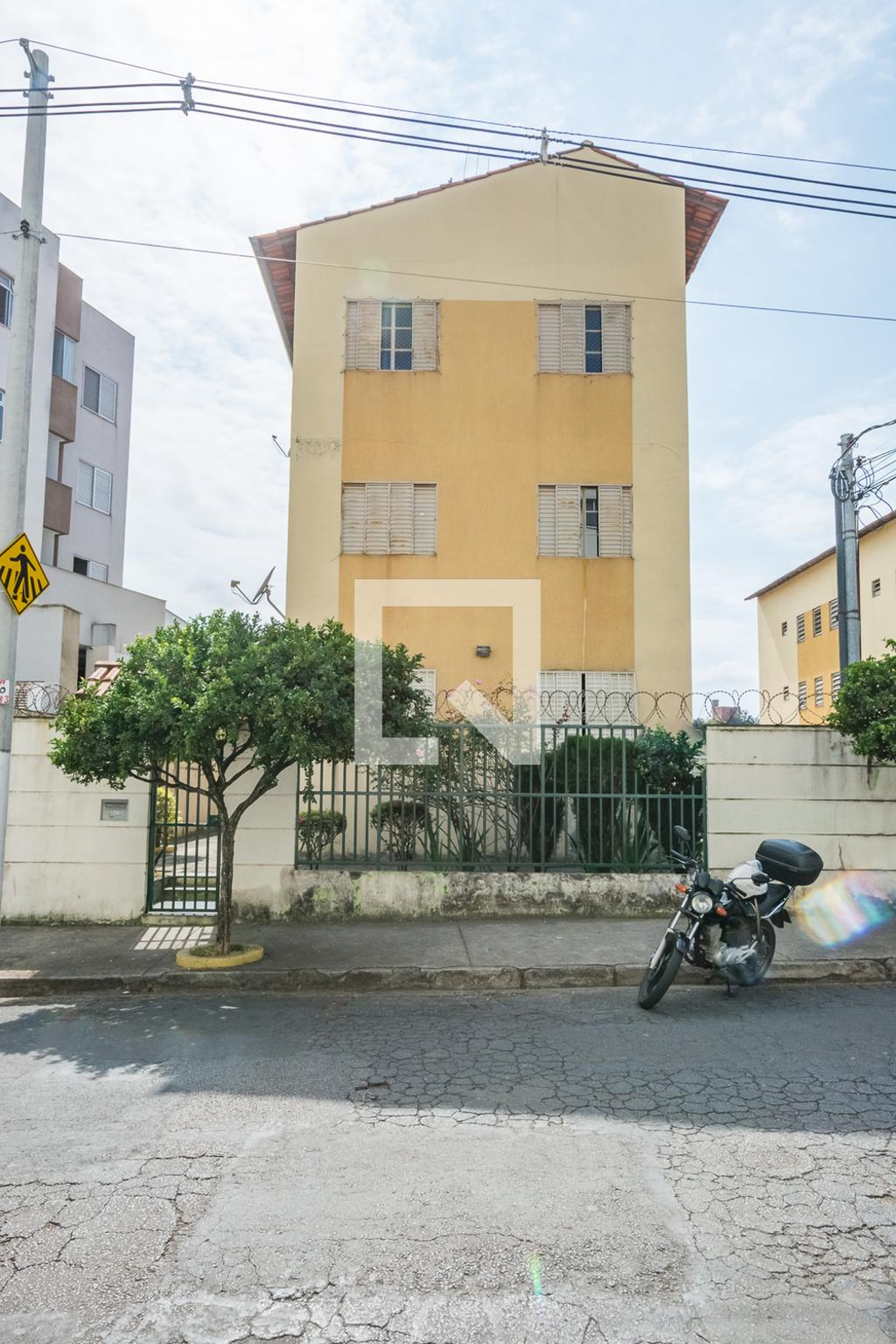 Fachada Residencial Alamos