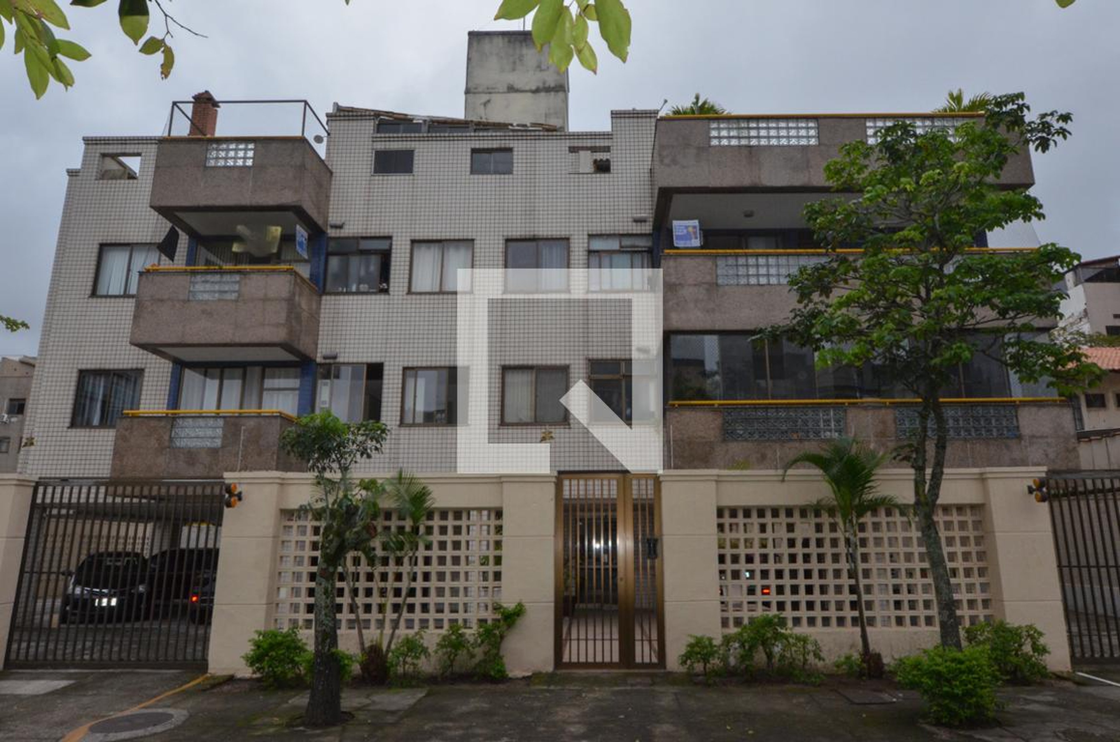 Fachada do Prédio Edifício Seis de Novembro