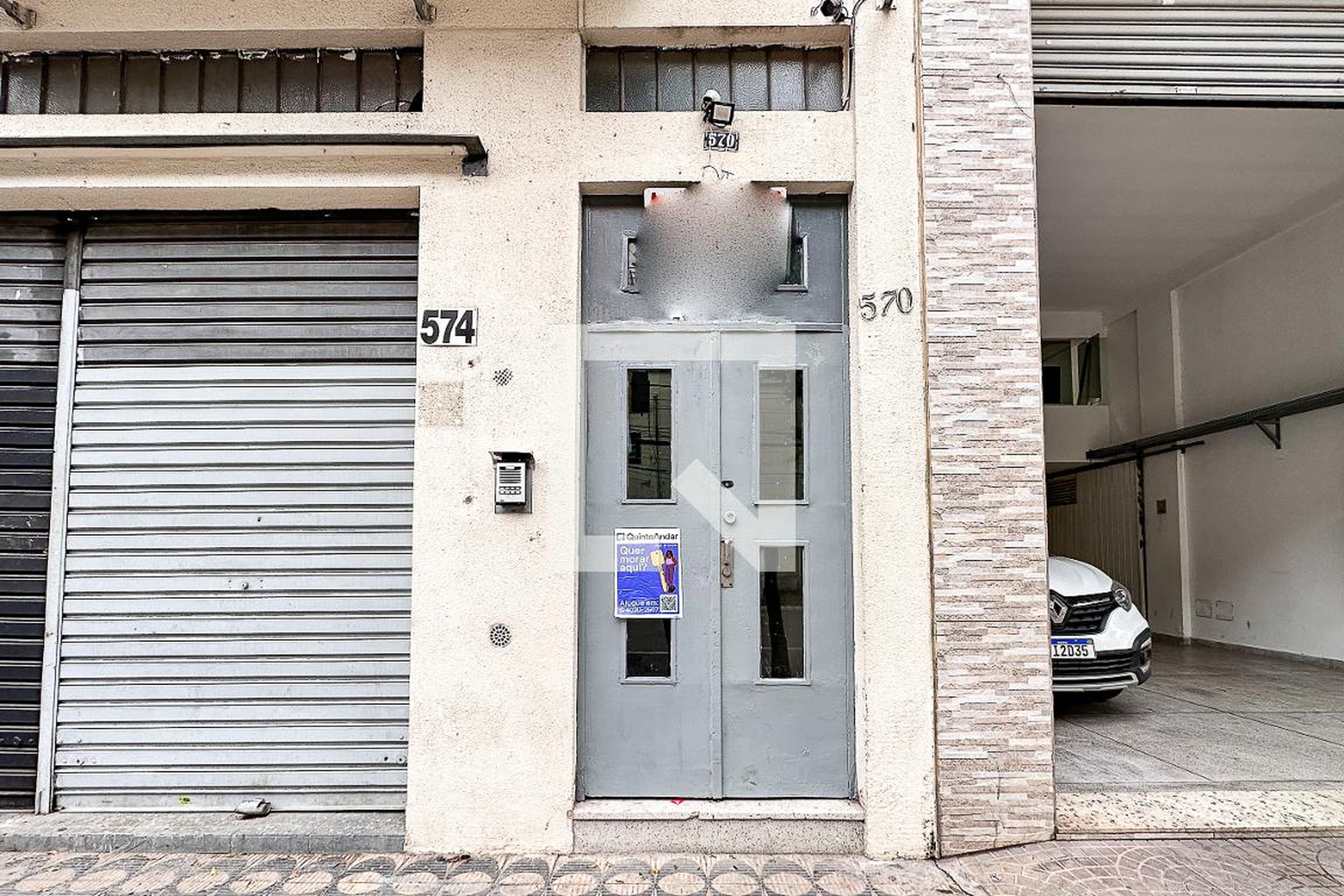 Fachada Condomínio em Rua Mamoré, 570