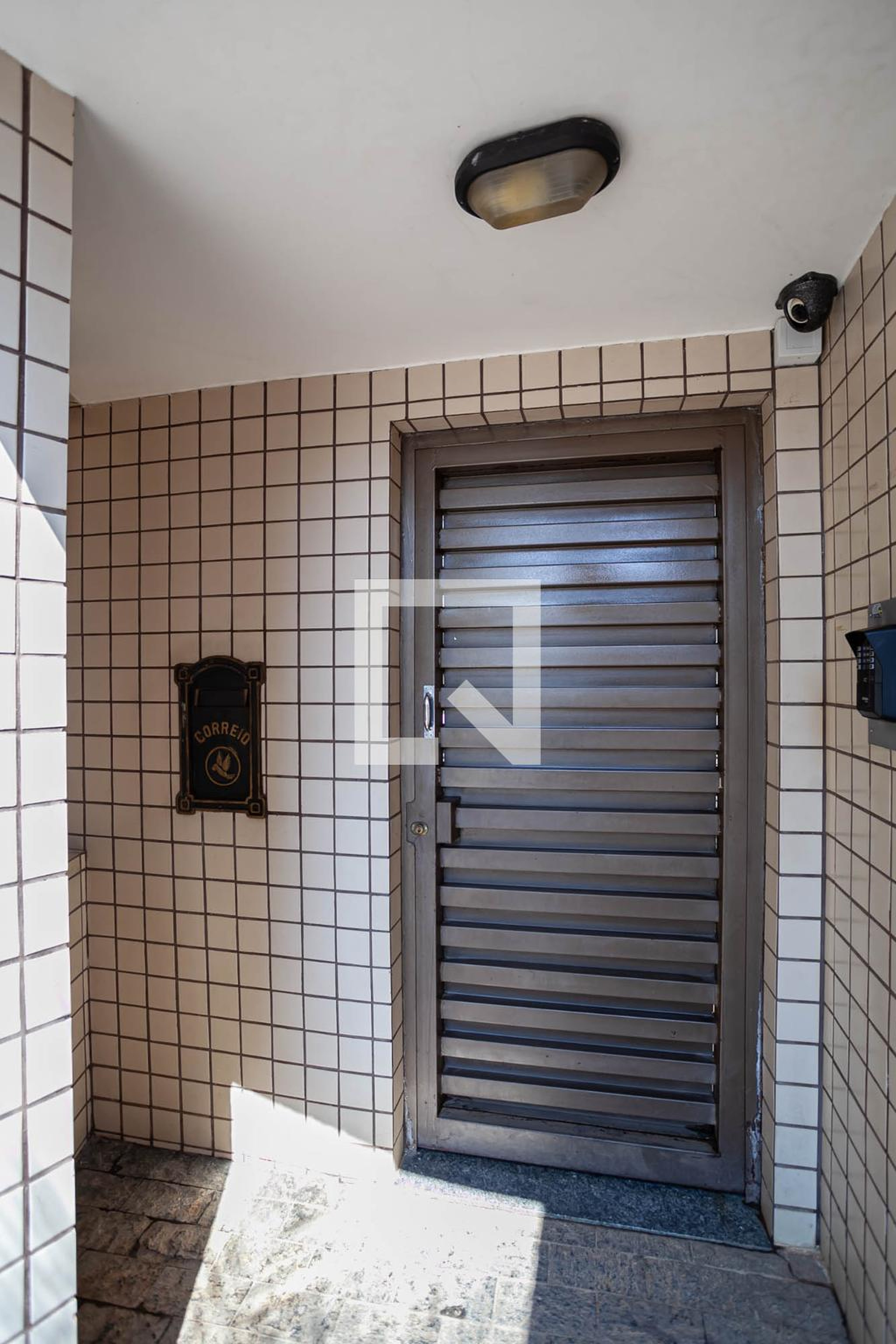 Entrada - Edifício Arthur Martini