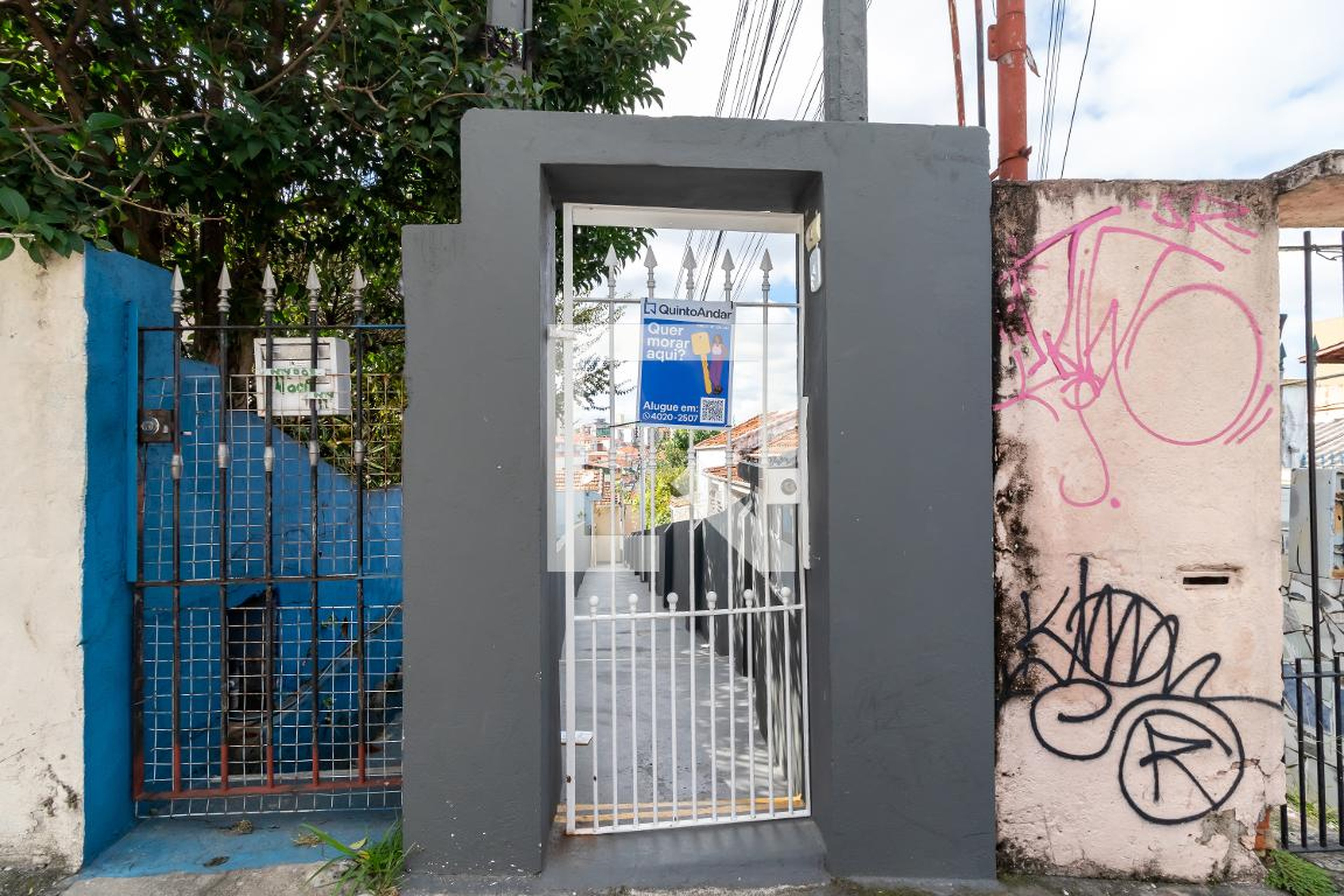 Fachada Condomínio em Avenida General Ataliba Leonel, 4002